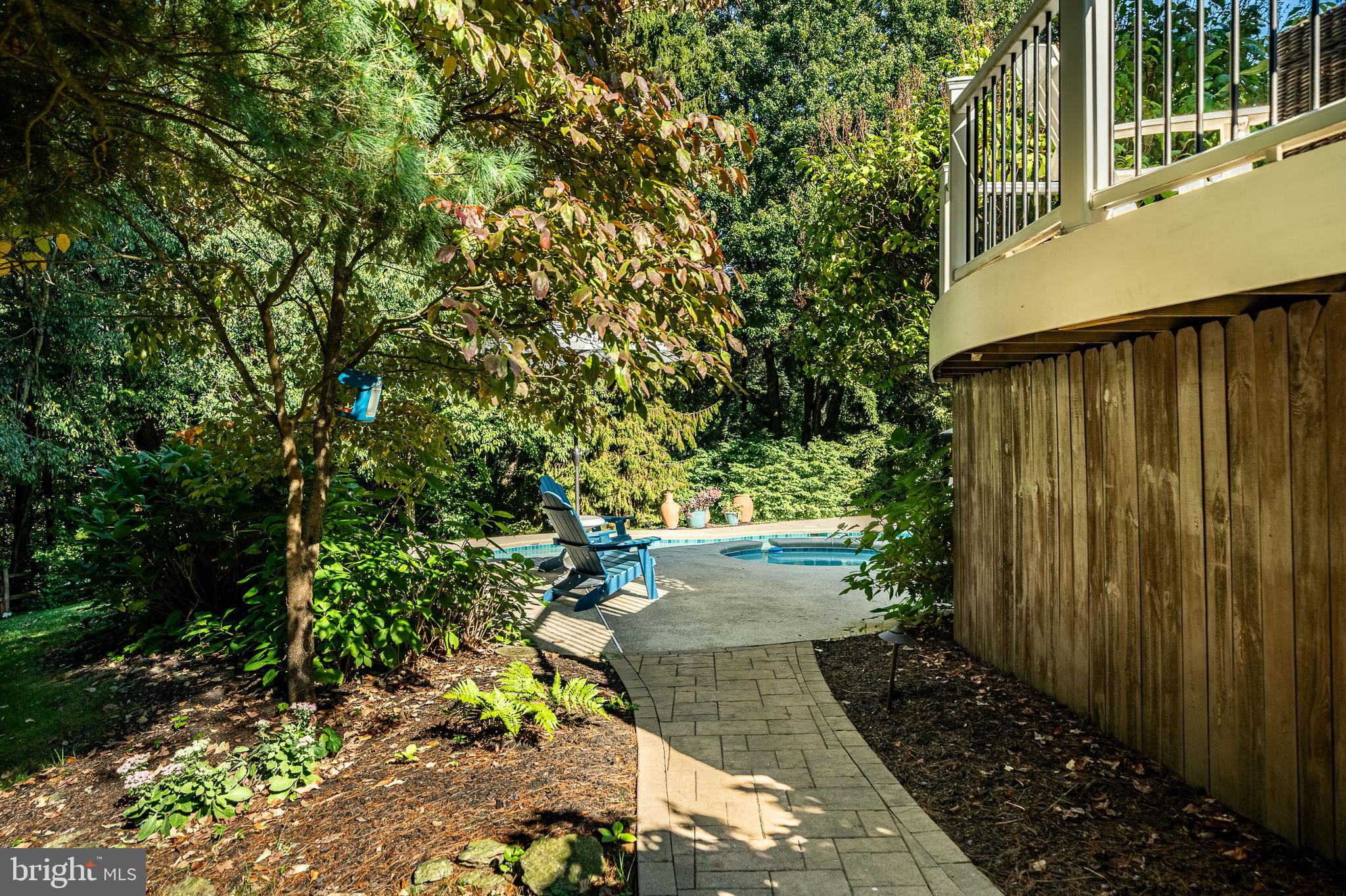 PEMBERLY - Residential