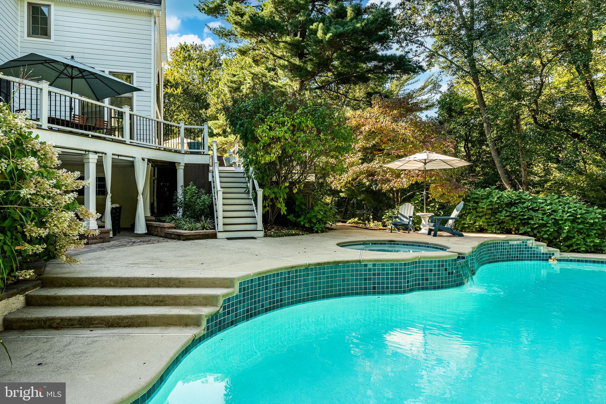 PEMBERLY - Residential