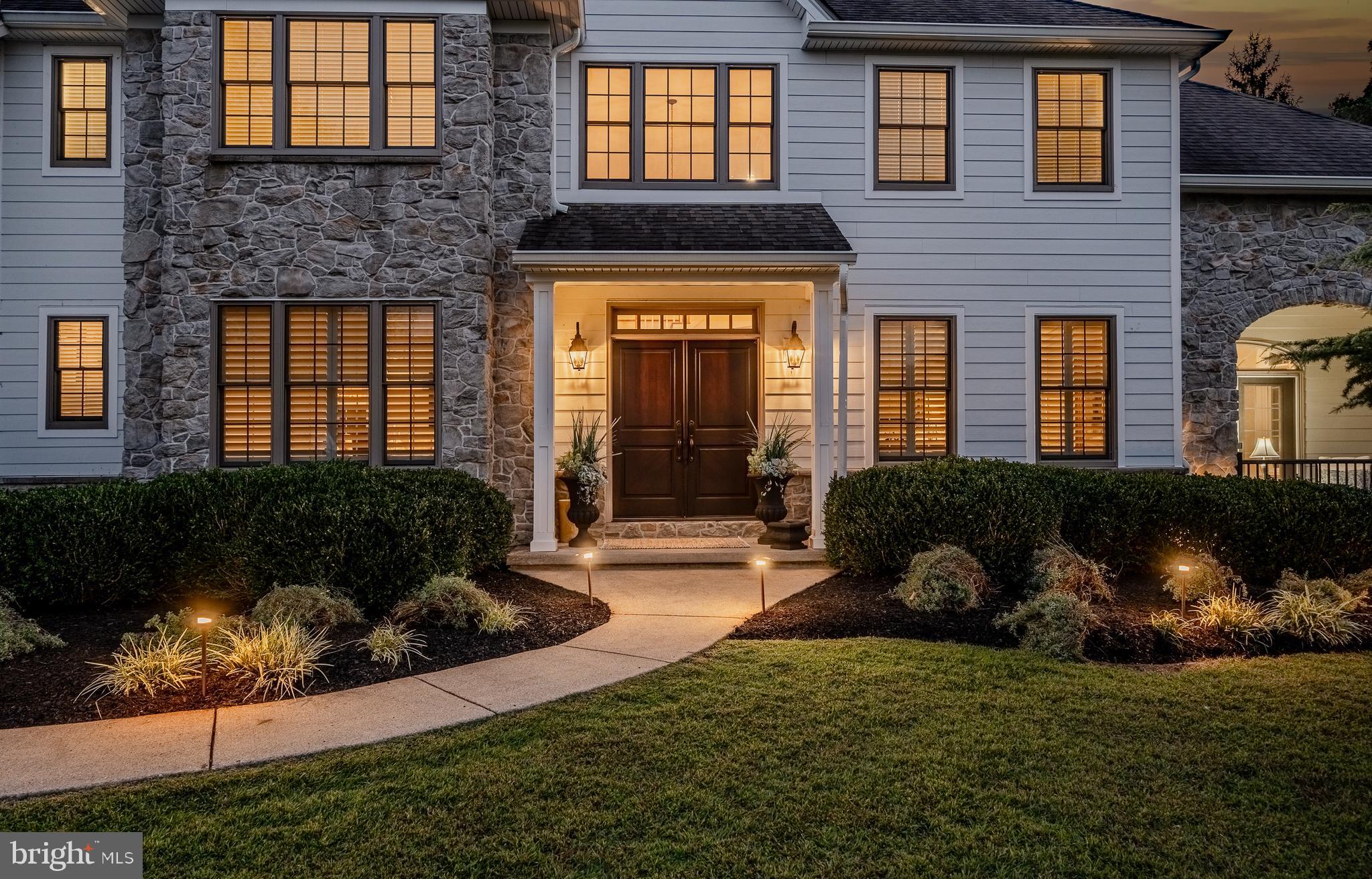 PEMBERLY - Residential