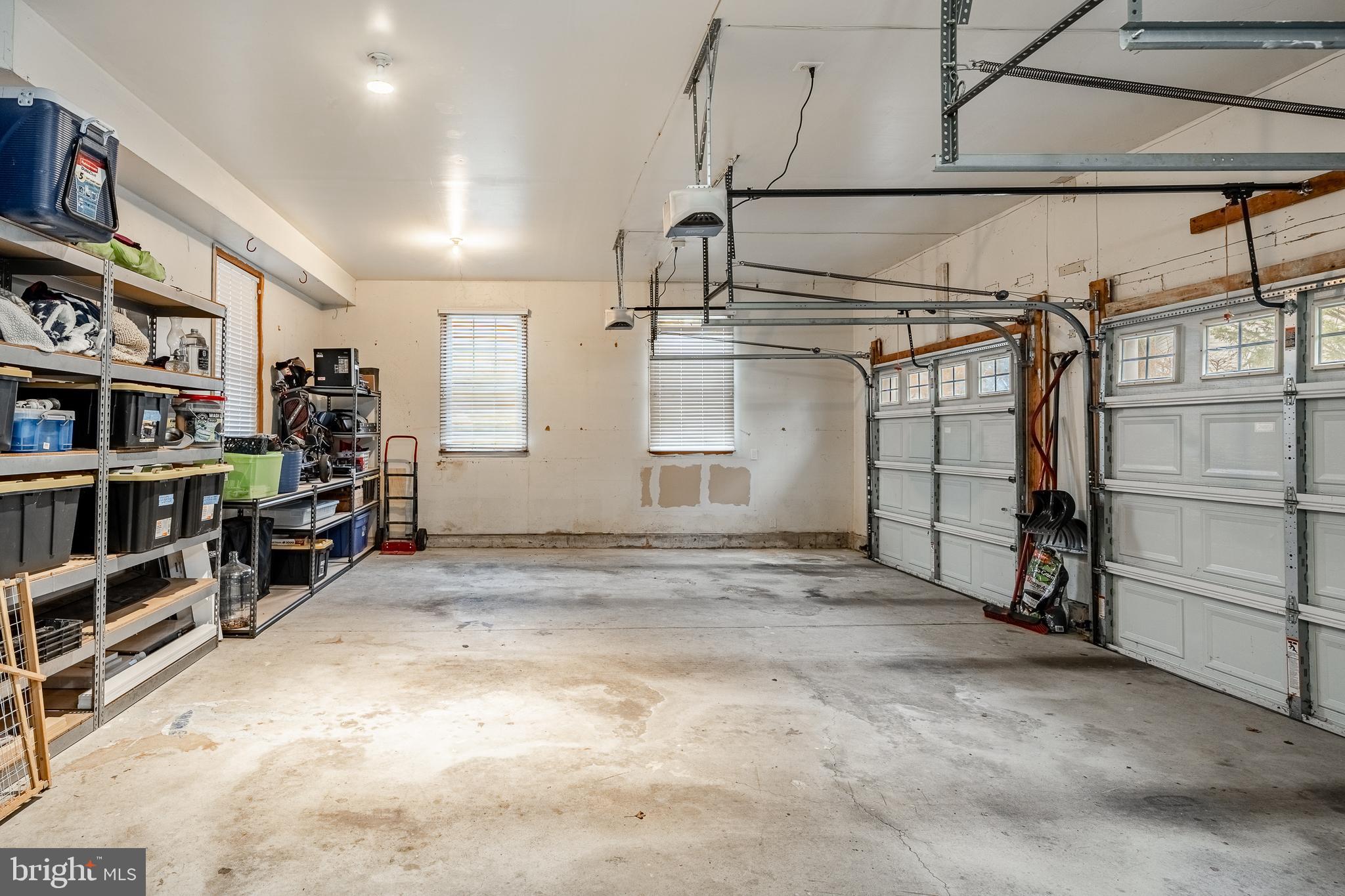 PEMBERLY - Residential