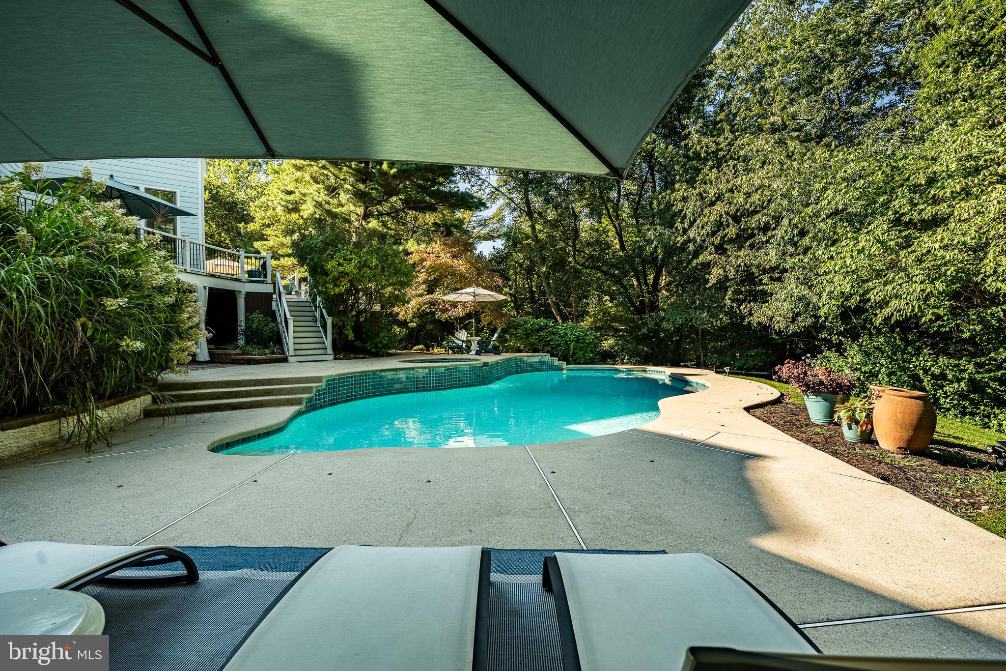 PEMBERLY - Residential