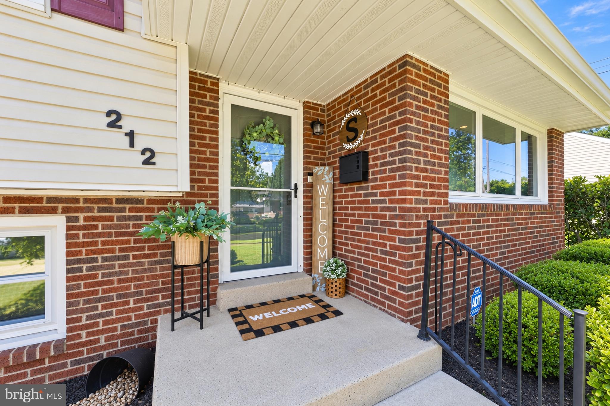 212 SHEFFIELD ROAD