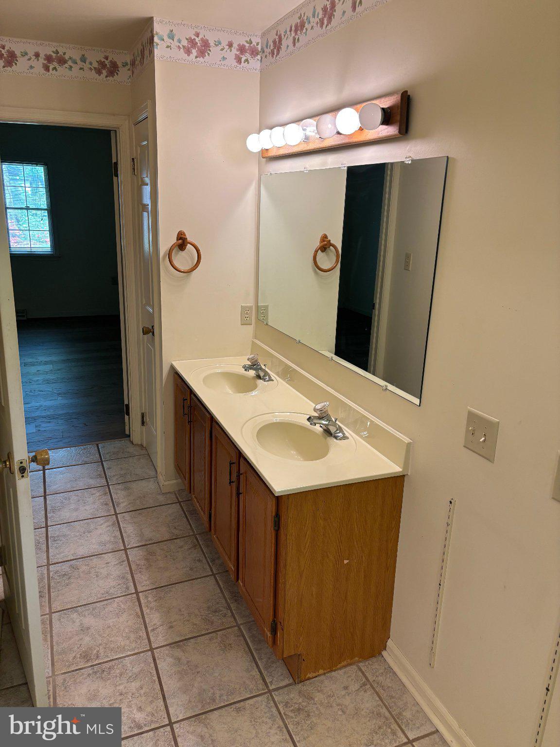 PENN NATIONAL - Residential