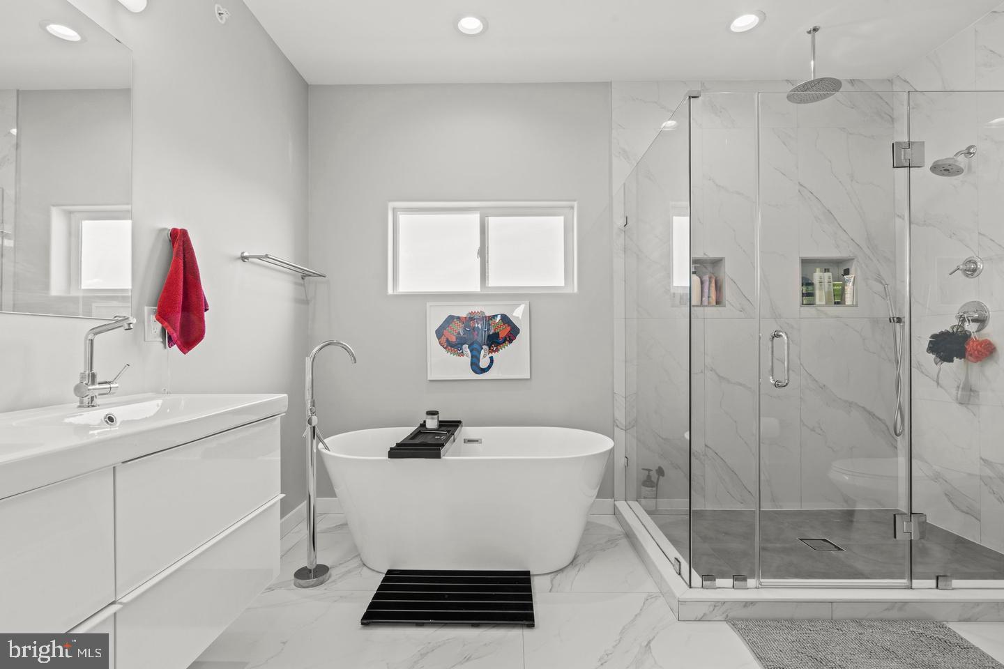 POINT BREEZE - Residential