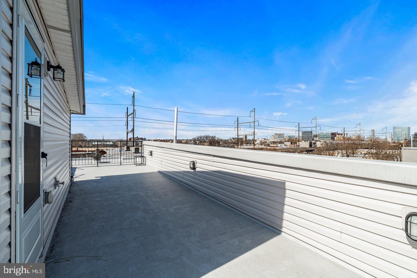 POINT BREEZE - Residential
