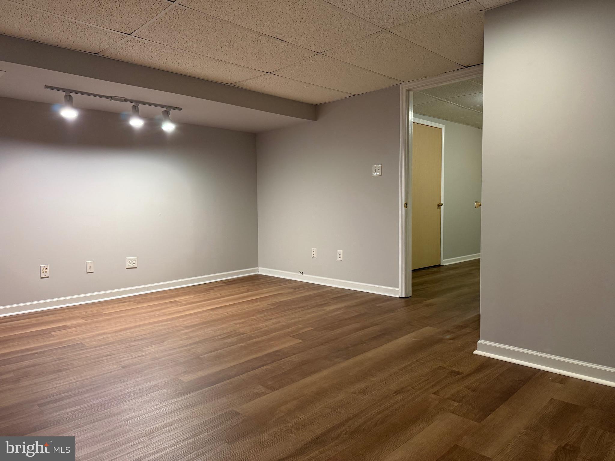 HERITAGE MANOR - Residential