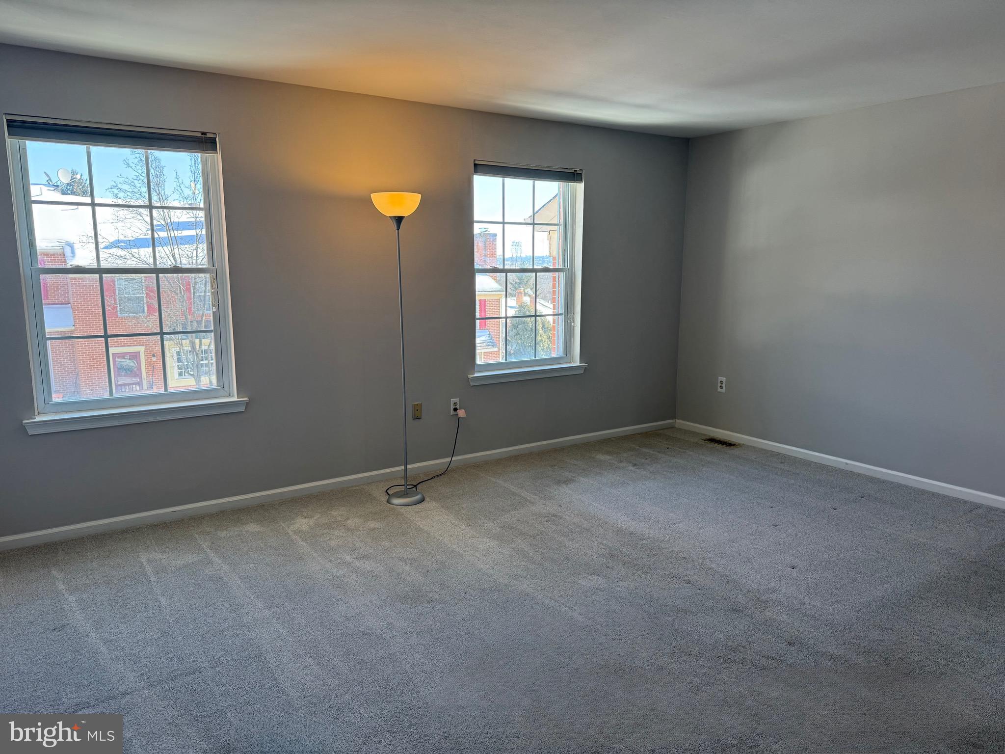 HERITAGE MANOR - Residential