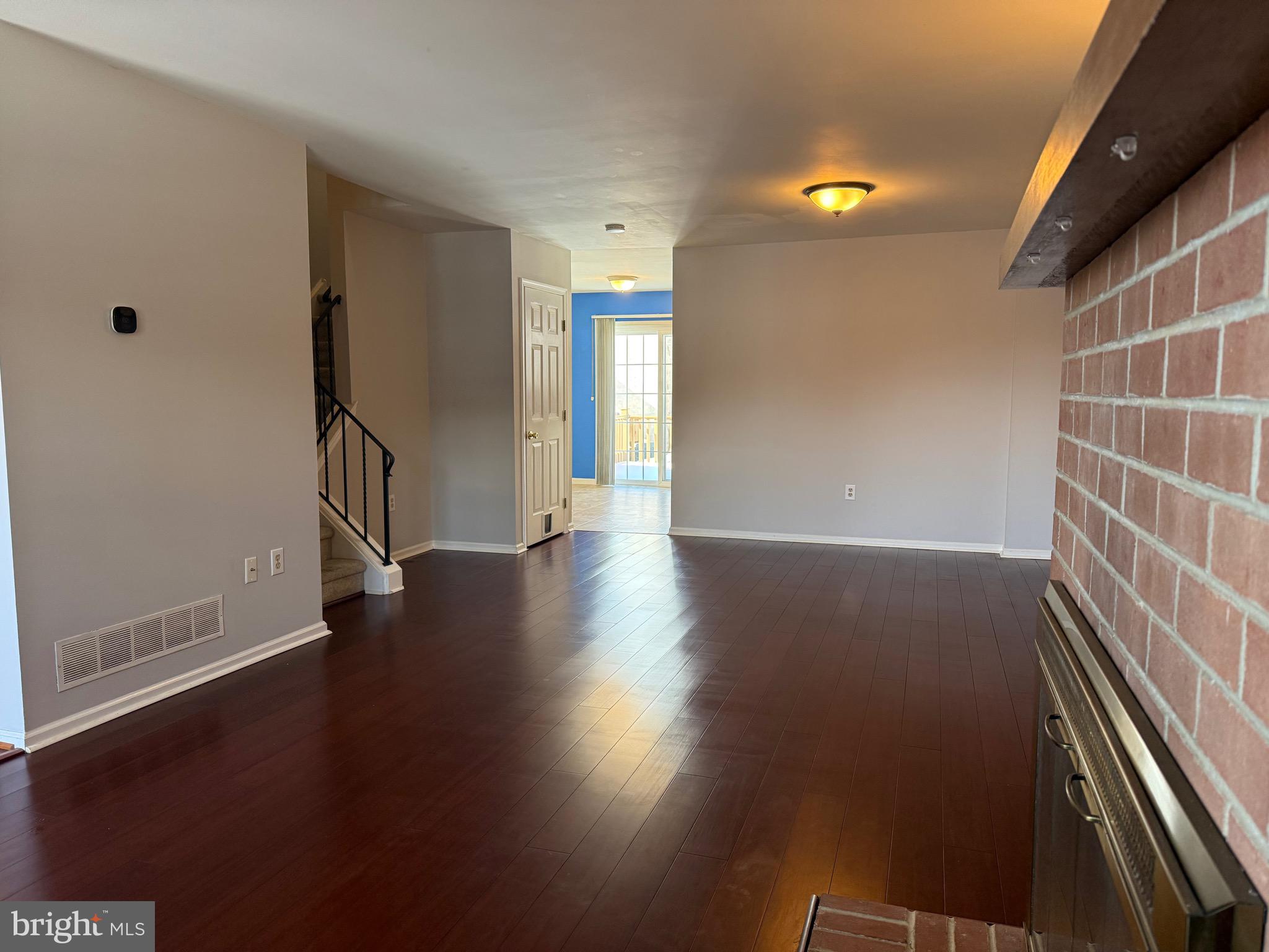 HERITAGE MANOR - Residential