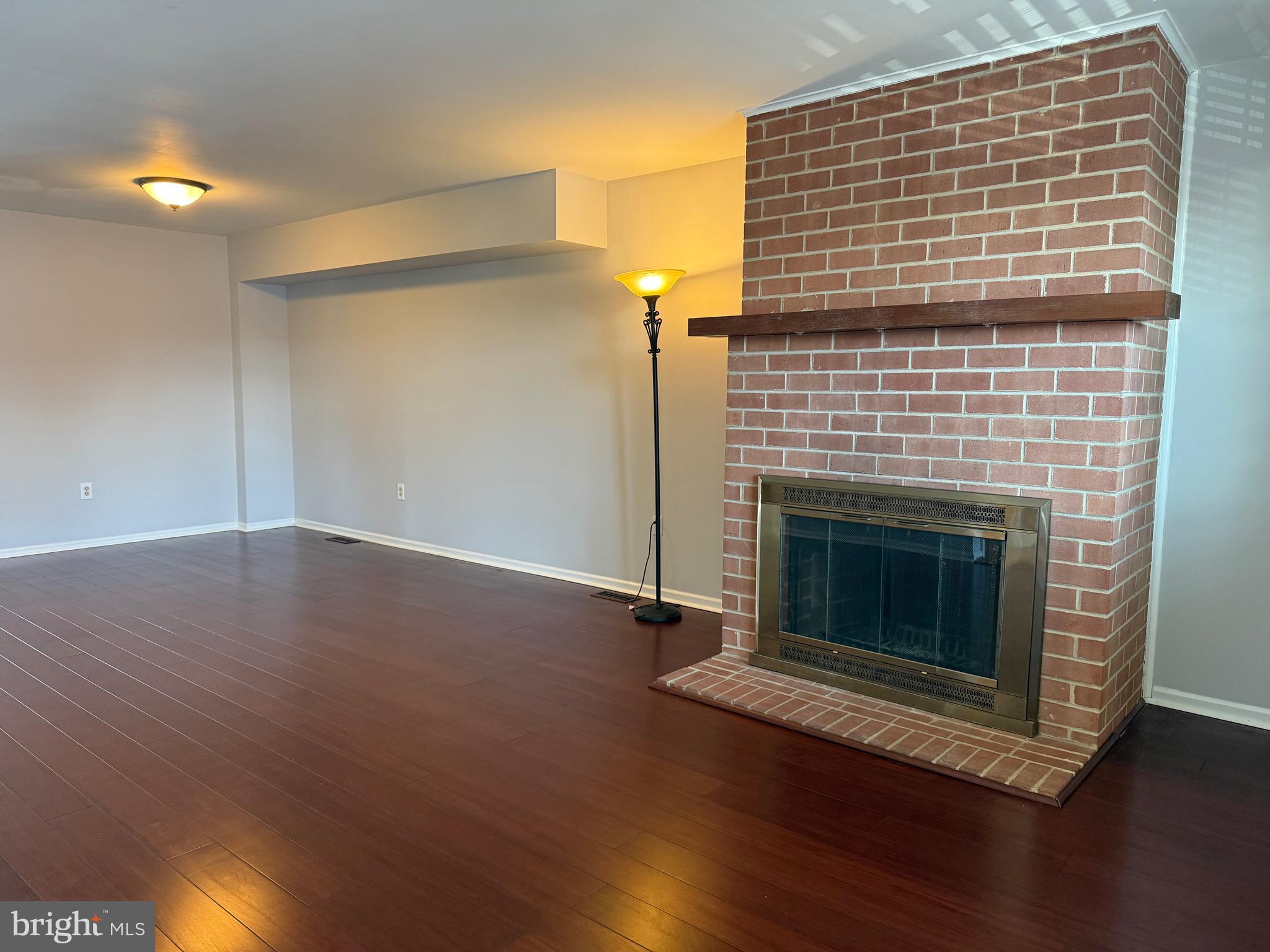 HERITAGE MANOR - Residential