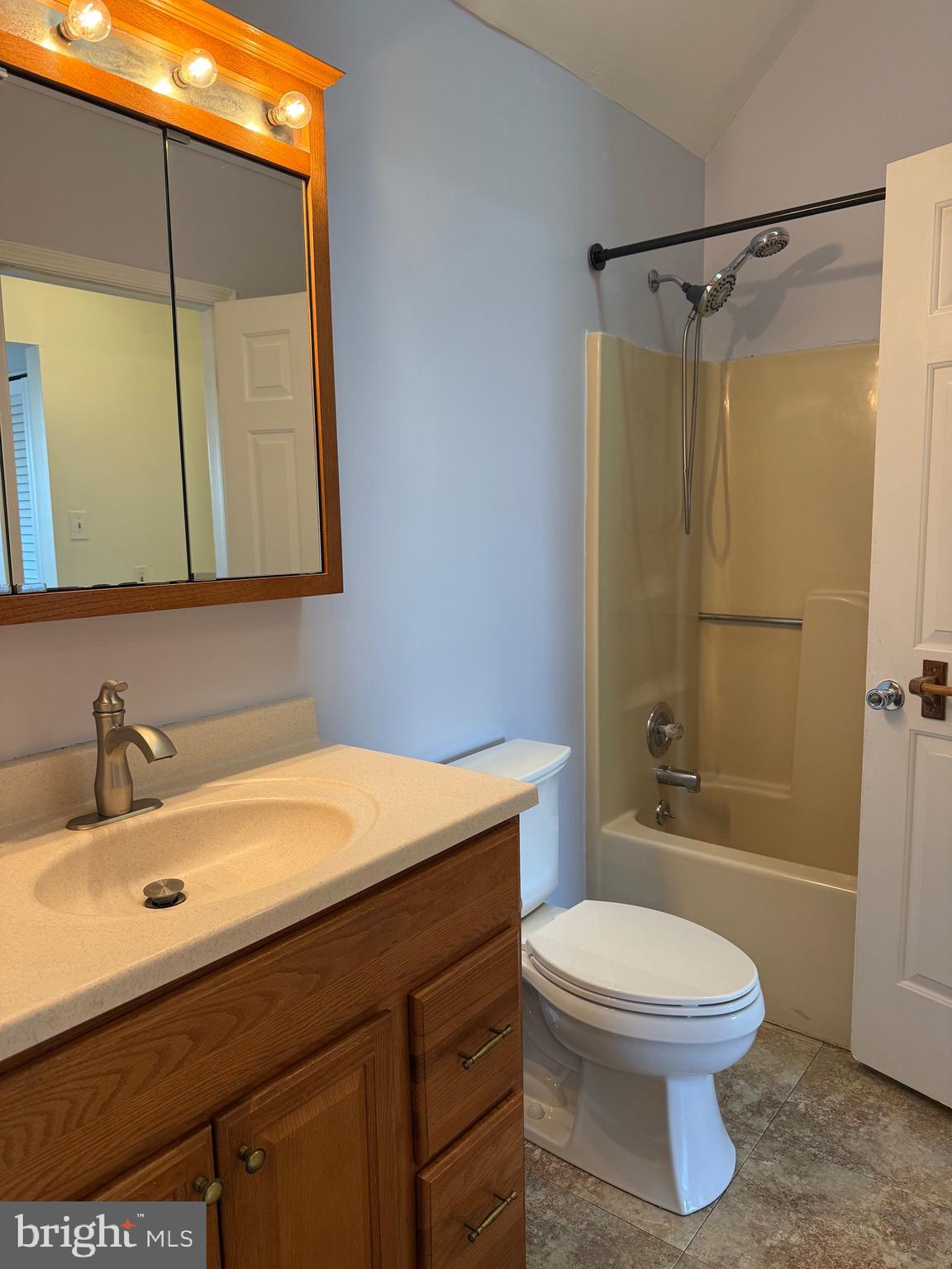 HERITAGE MANOR - Residential