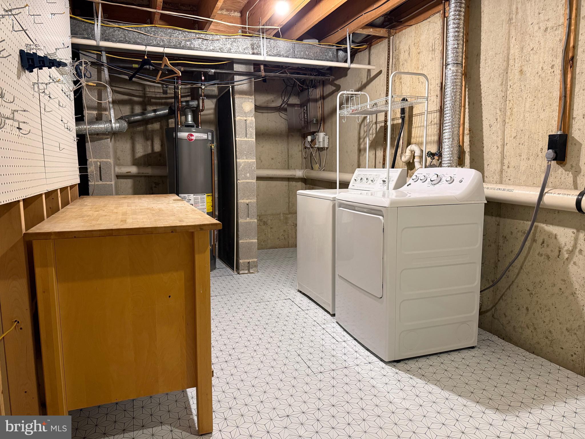 HERITAGE MANOR - Residential