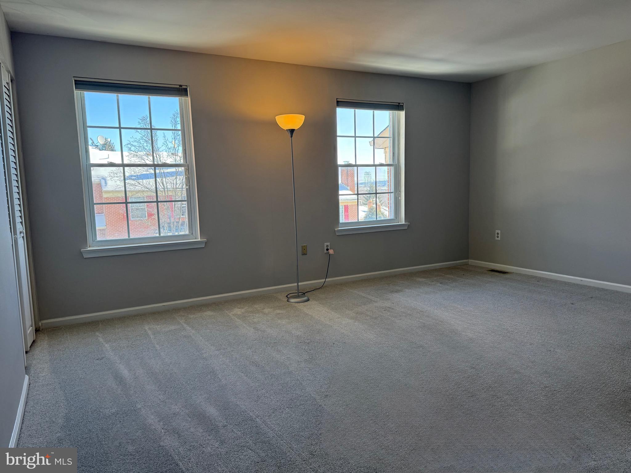 HERITAGE MANOR - Residential