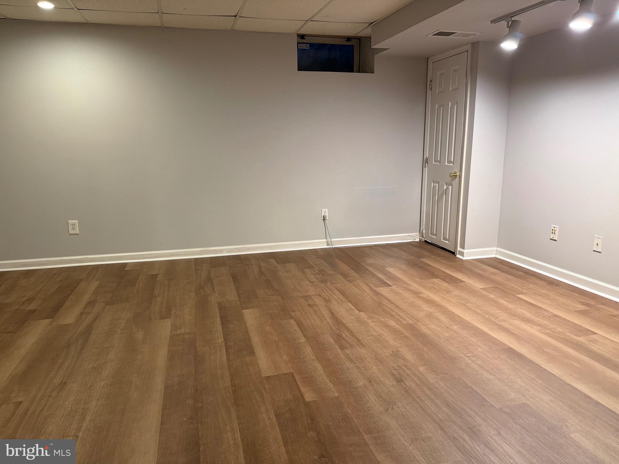 HERITAGE MANOR - Residential