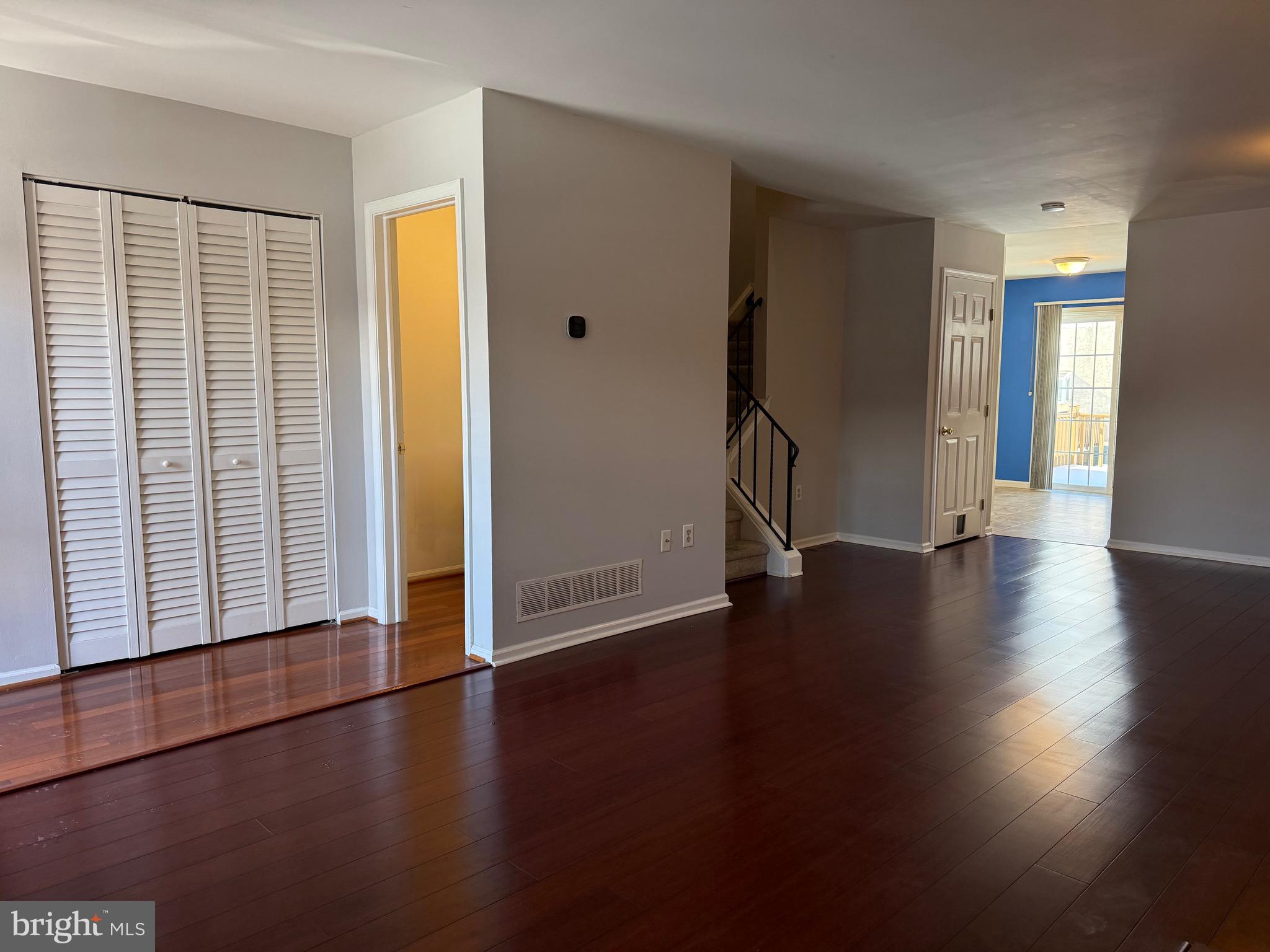 HERITAGE MANOR - Residential