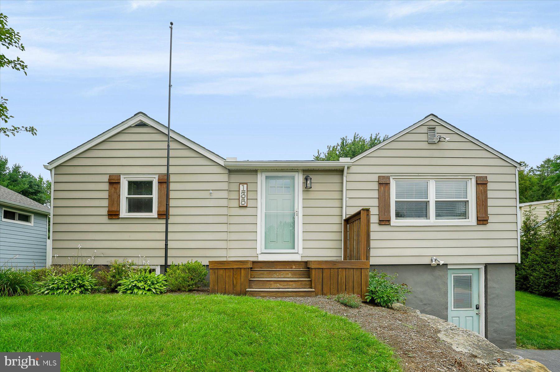 135 LEE AVENUE