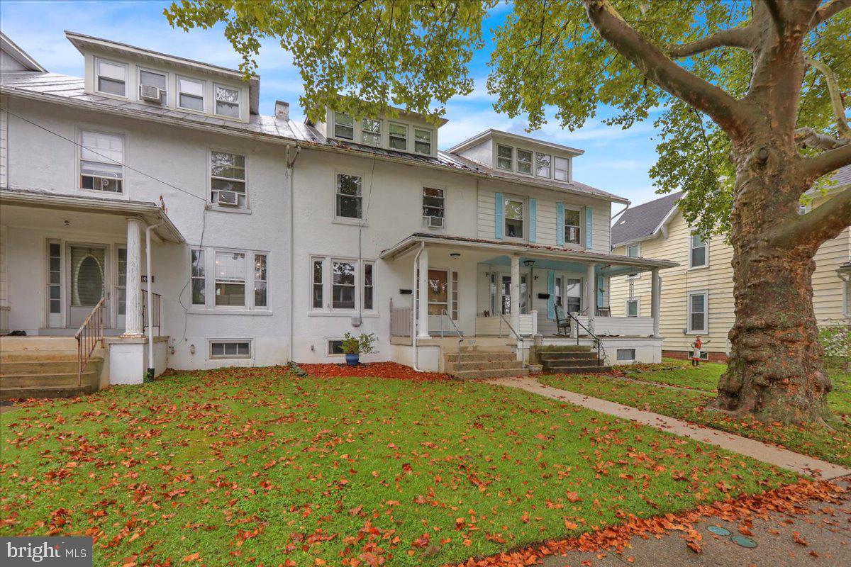 807 MAIN STREET