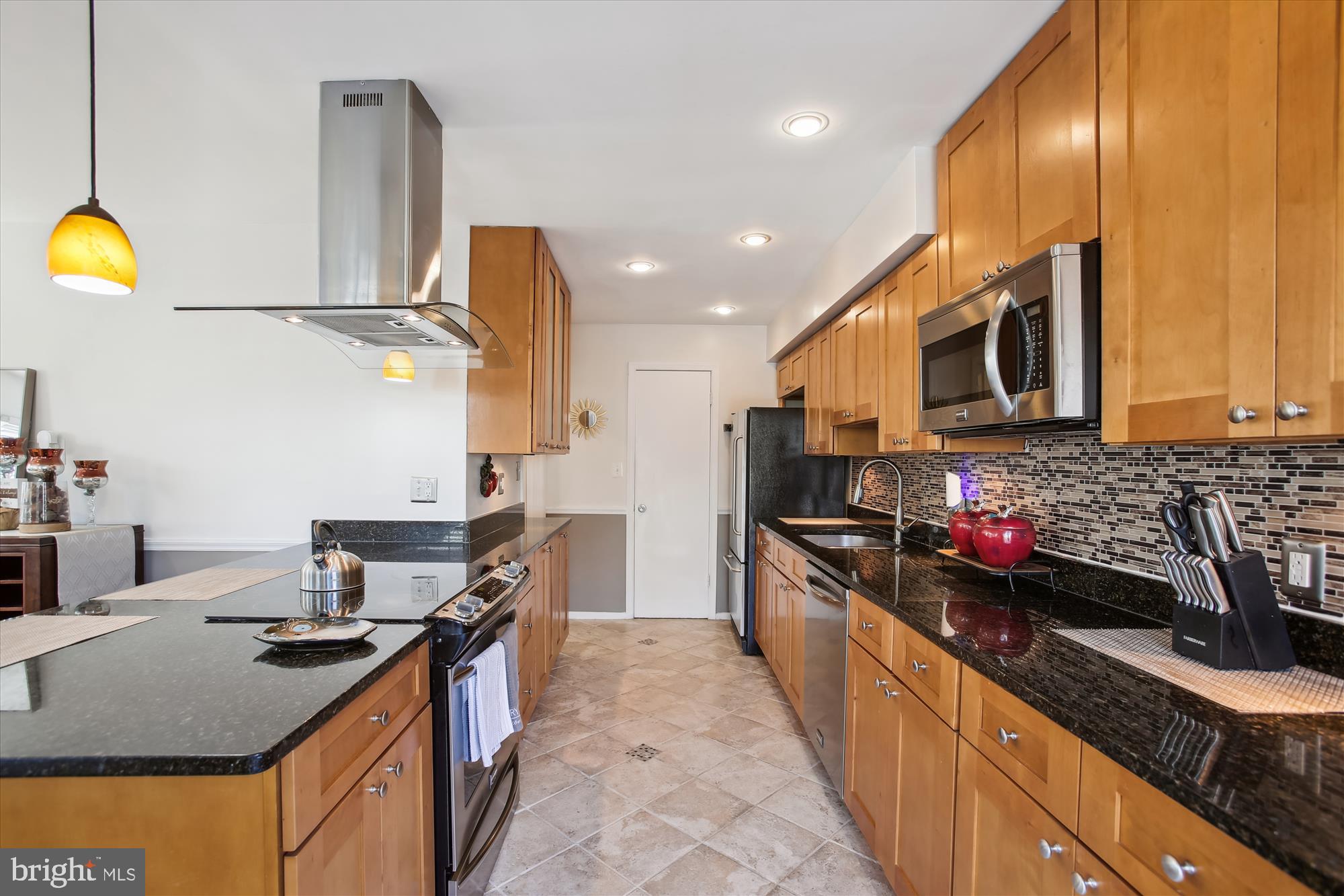 THE ASSEMBLY - Residential