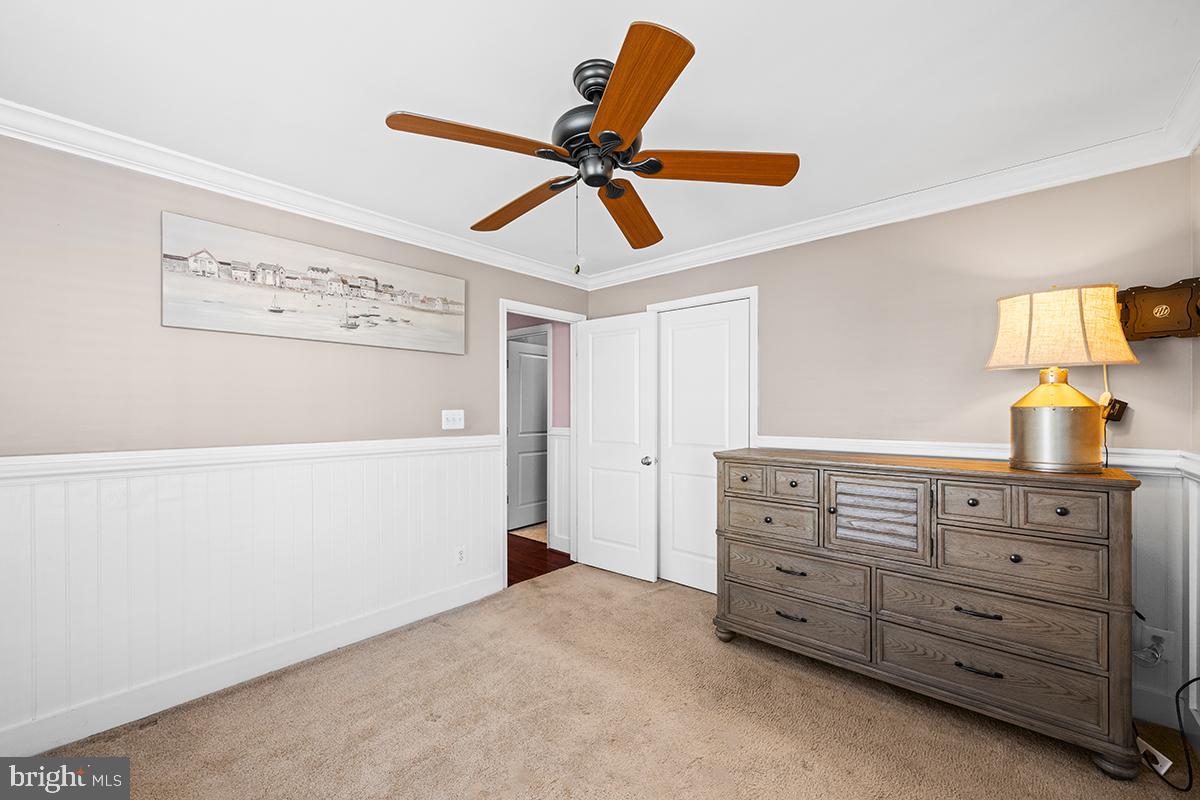 VINT HILL - Residential