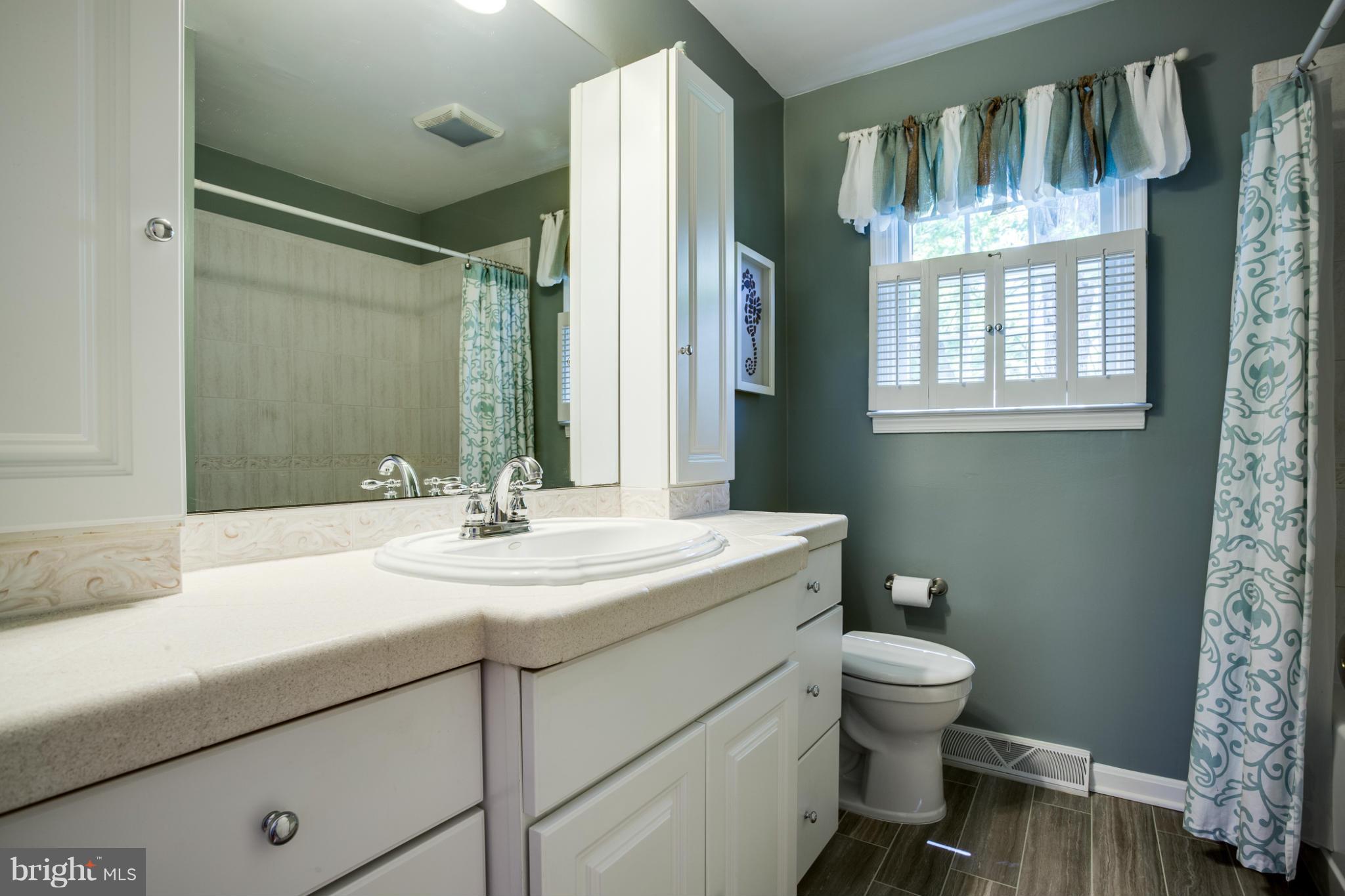 MOUNT HEBRON - Residential