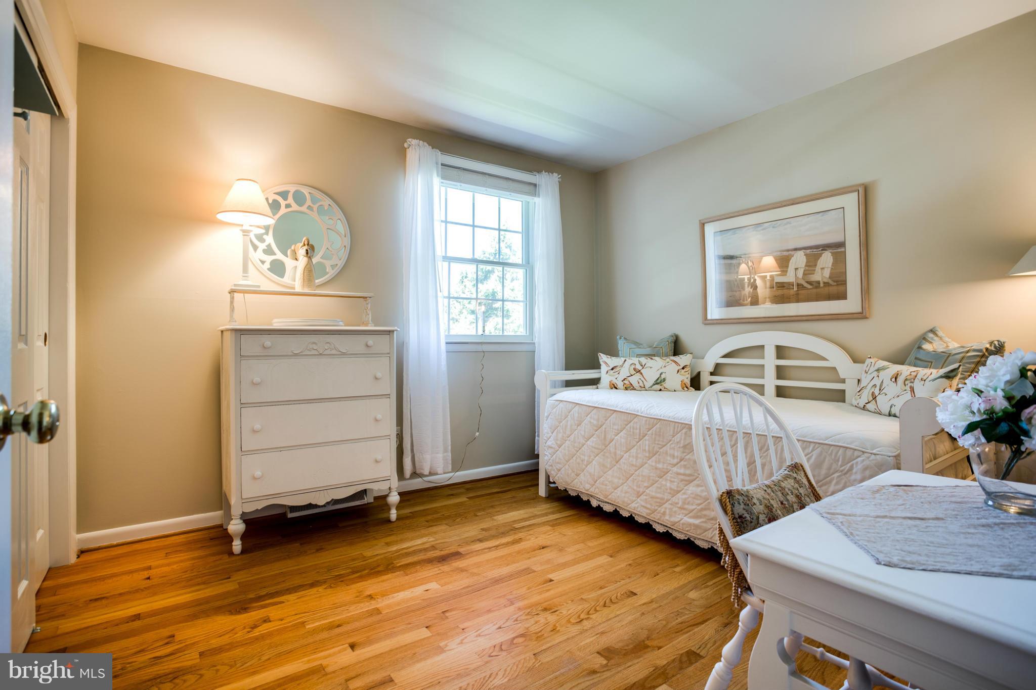 MOUNT HEBRON - Residential