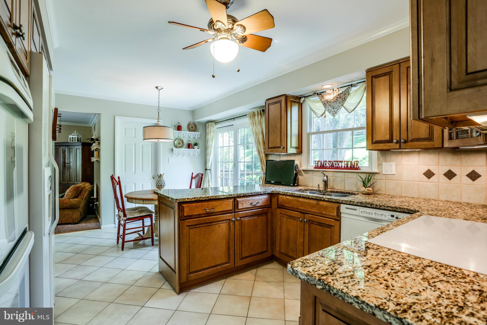 MOUNT HEBRON - Residential