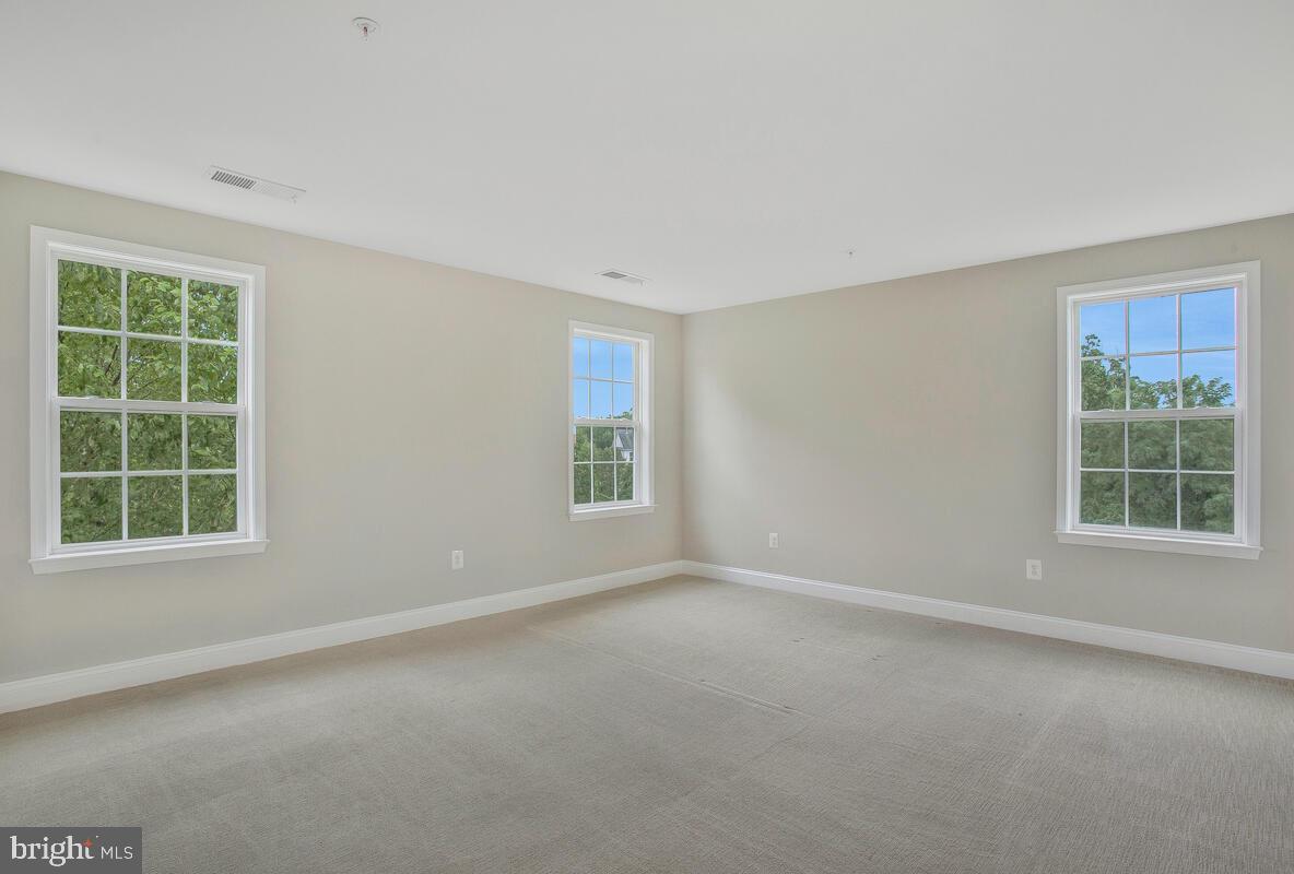 EMERSON - Residential