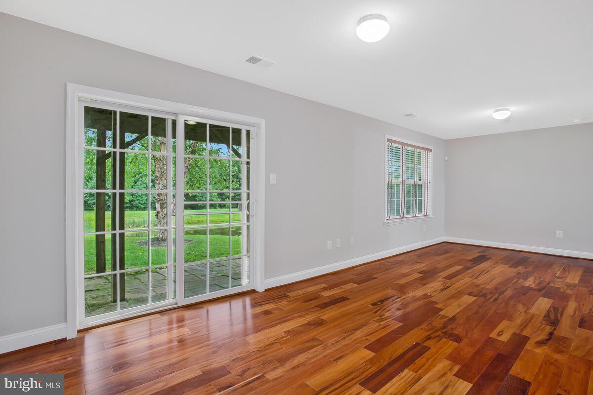 EMERSON - Residential