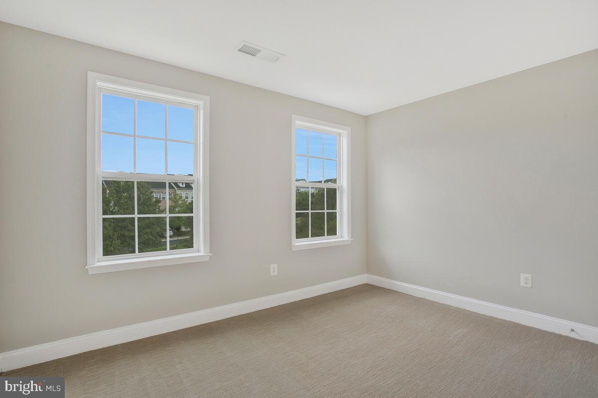 EMERSON - Residential