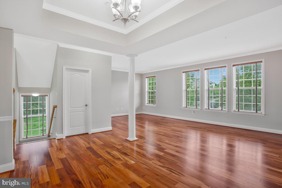 EMERSON - Residential