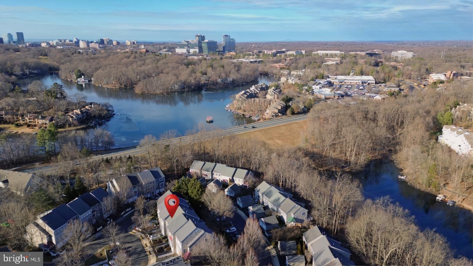 RESTON - Residential