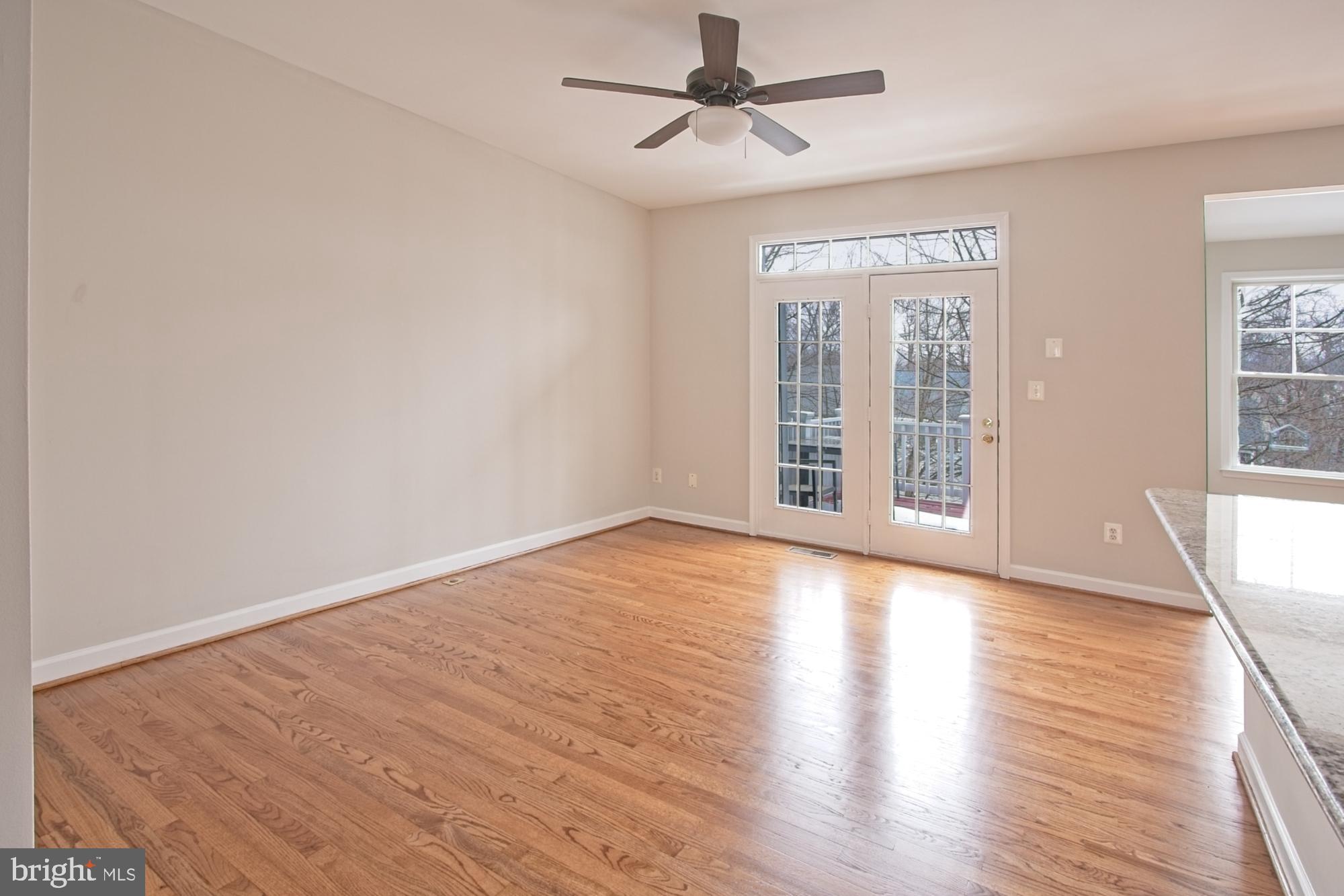 RESTON - Residential