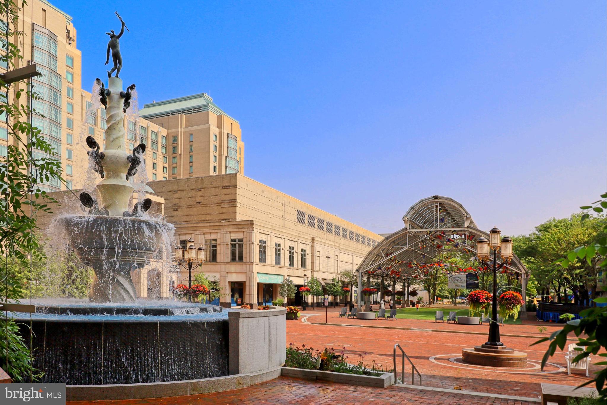 RESTON - Residential