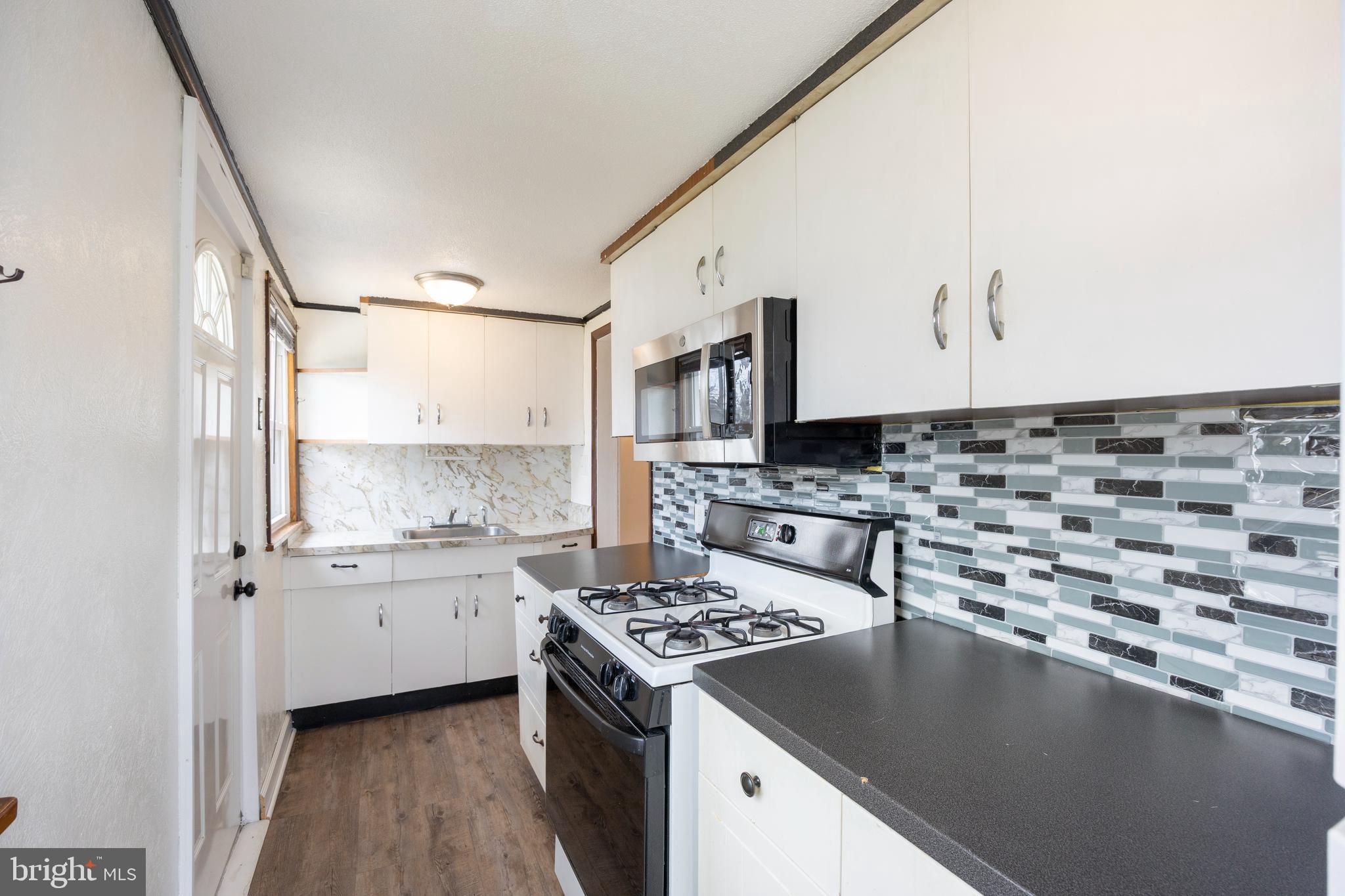 BALTIMORE HIGHLANDS - Residential