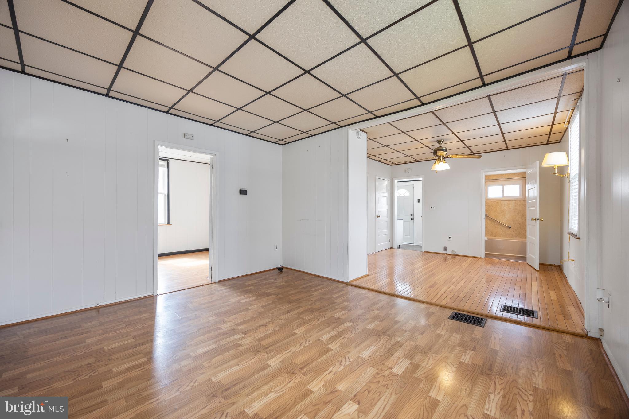 BALTIMORE HIGHLANDS - Residential