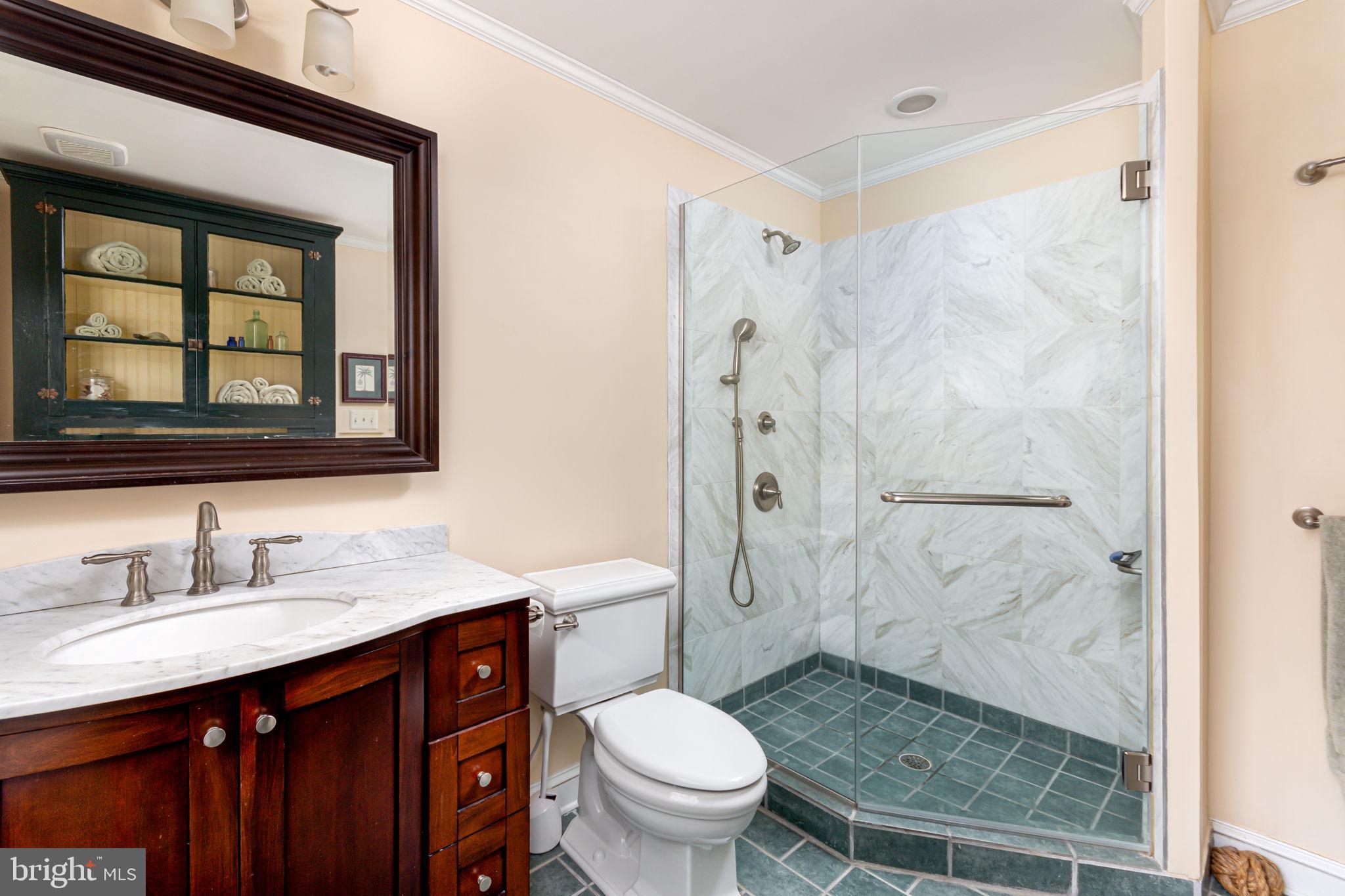 SNUG HARBOR - Residential