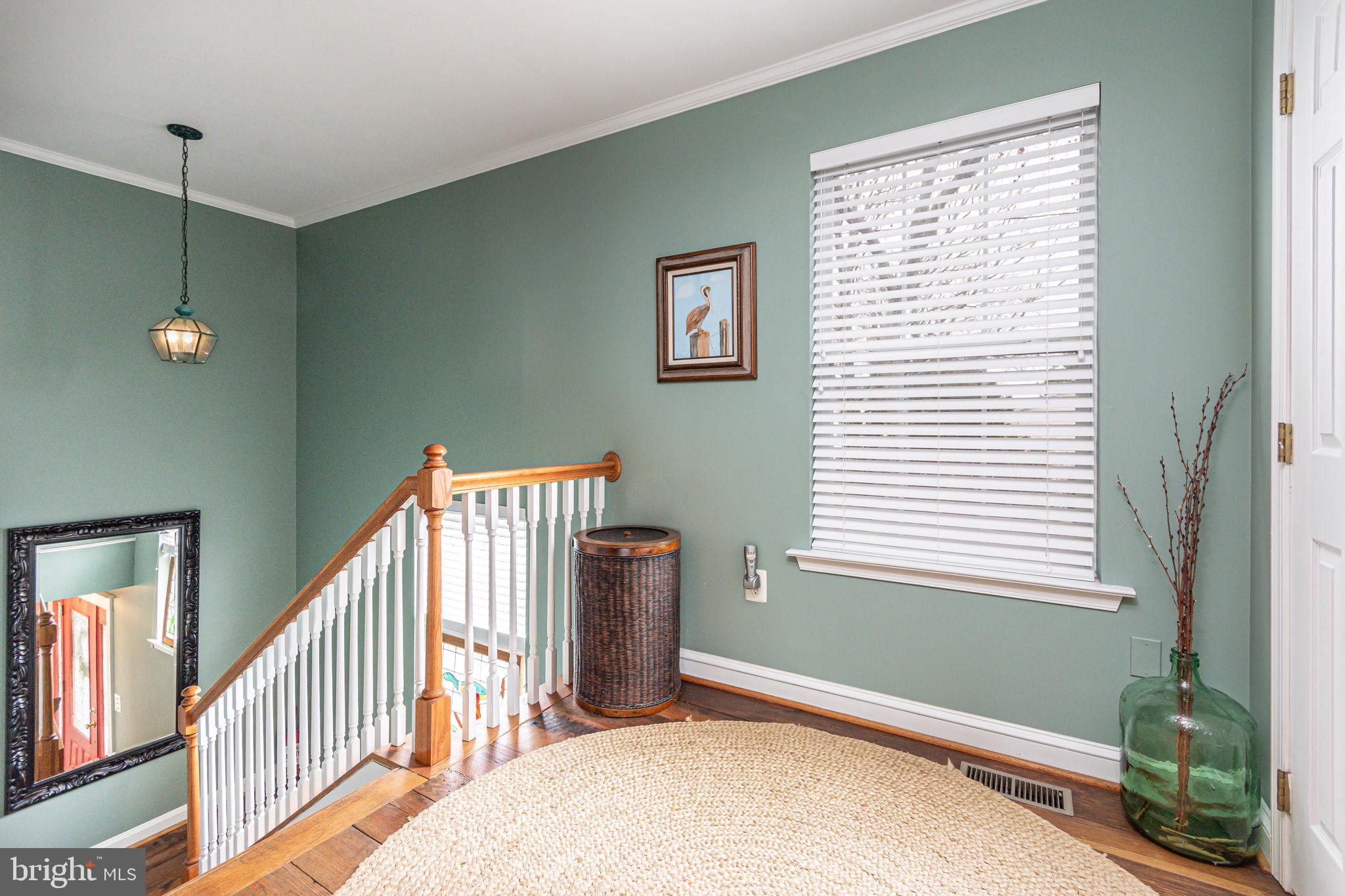 SNUG HARBOR - Residential