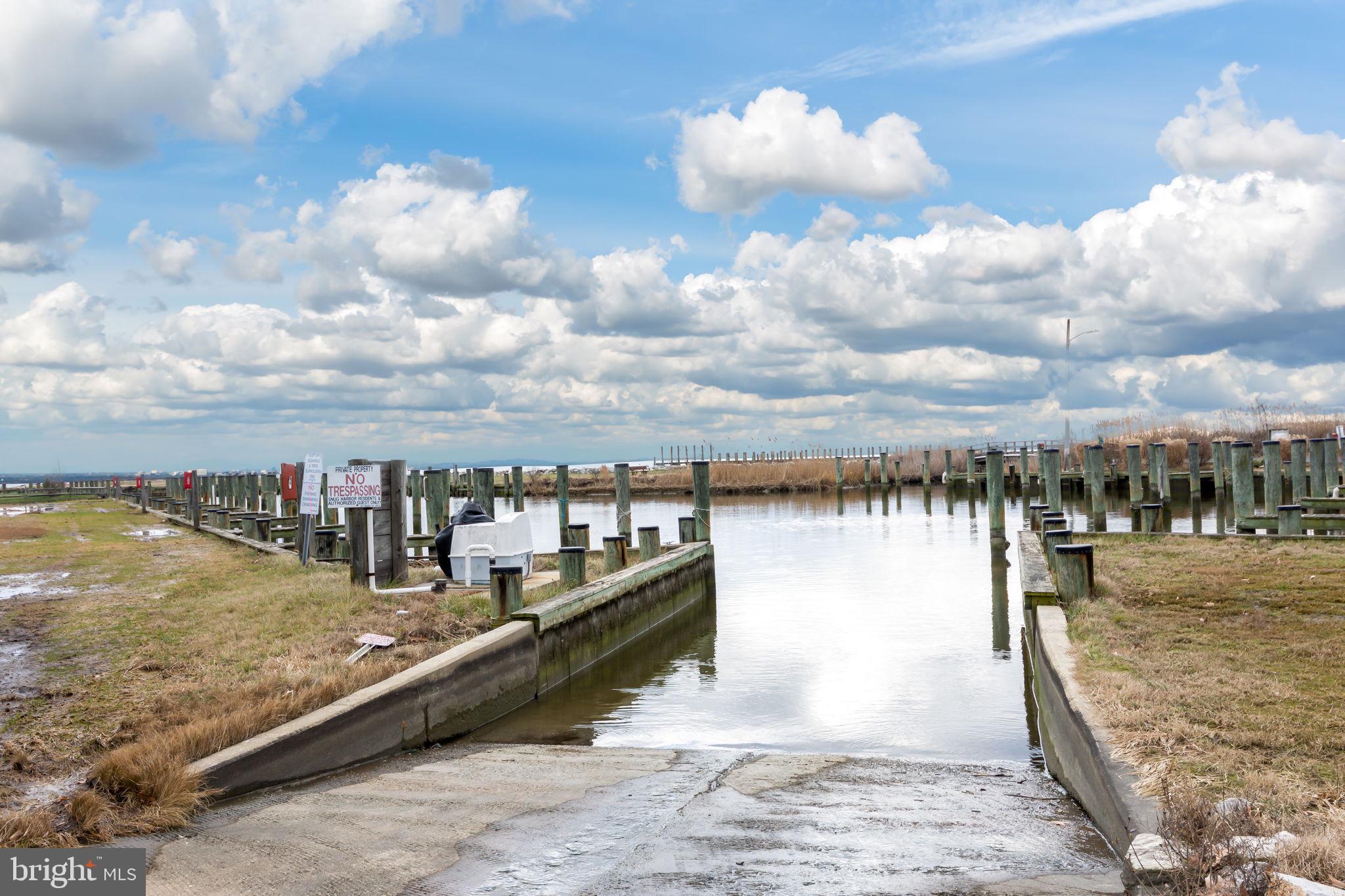 SNUG HARBOR - Residential