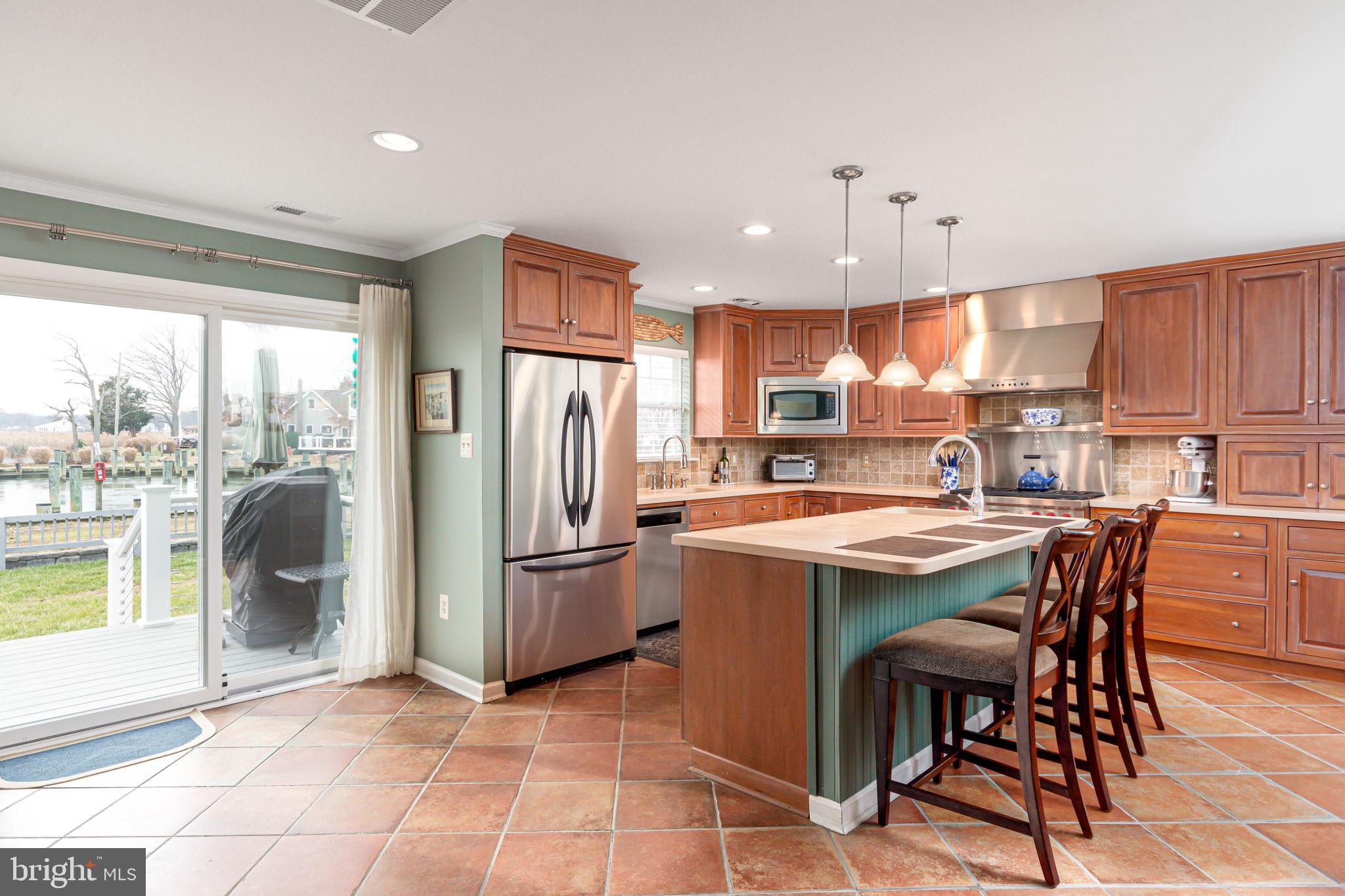 SNUG HARBOR - Residential