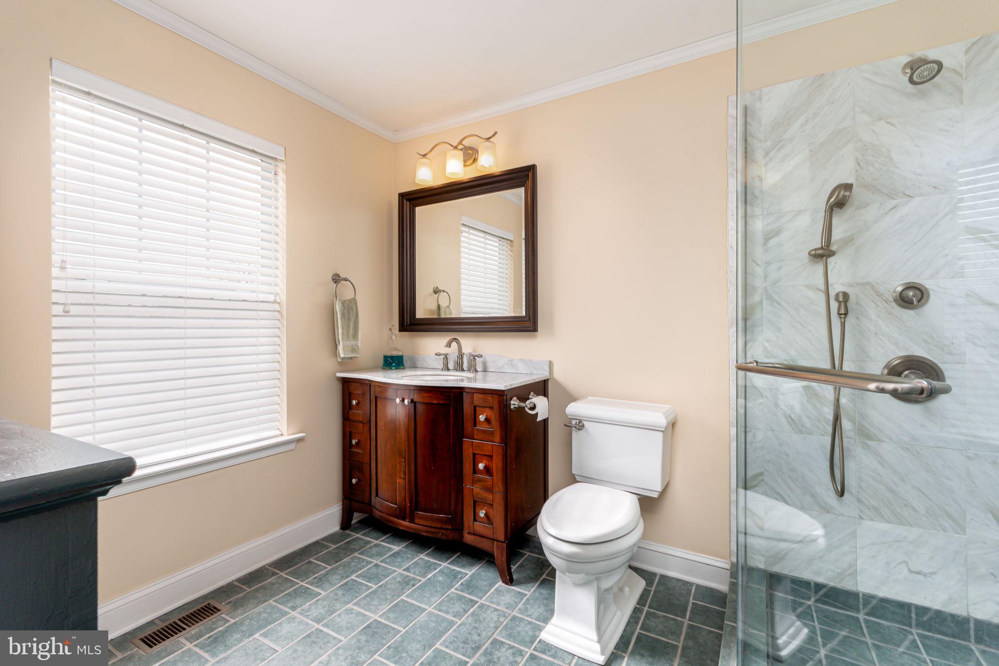 SNUG HARBOR - Residential