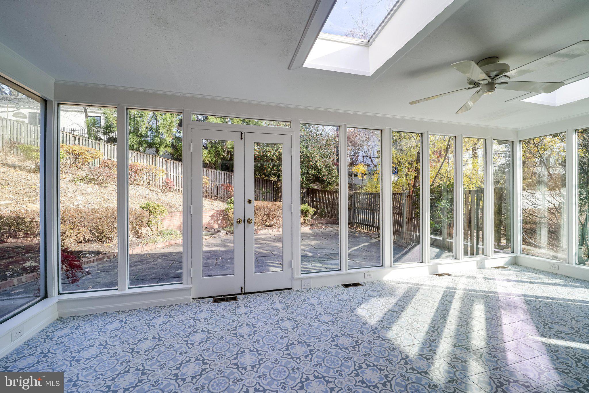 BELLEVUE FOREST - Residential Lease