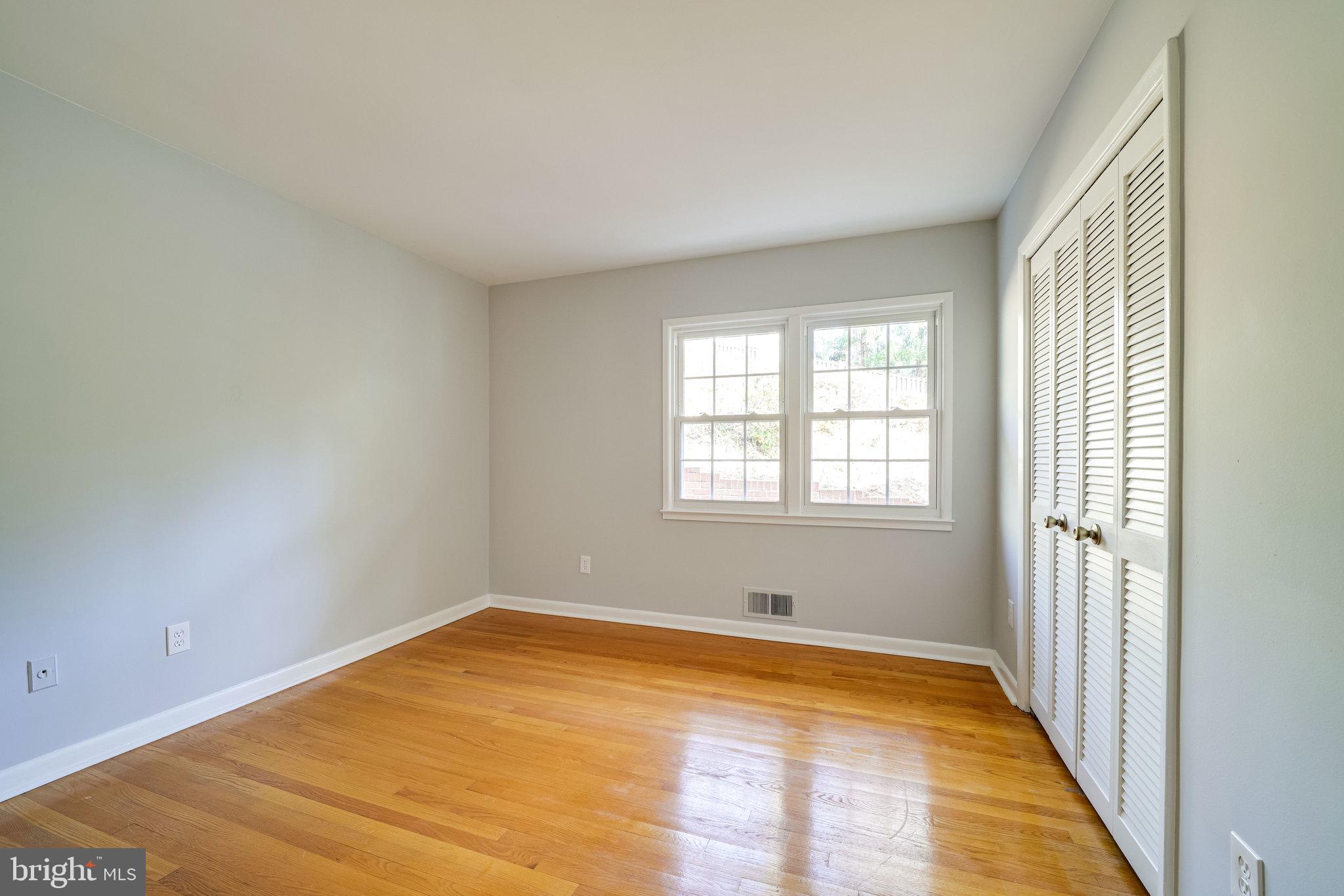 BELLEVUE FOREST - Residential Lease