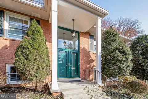 3101 Military Road, Arlington, VA MLS: VAAR2053974