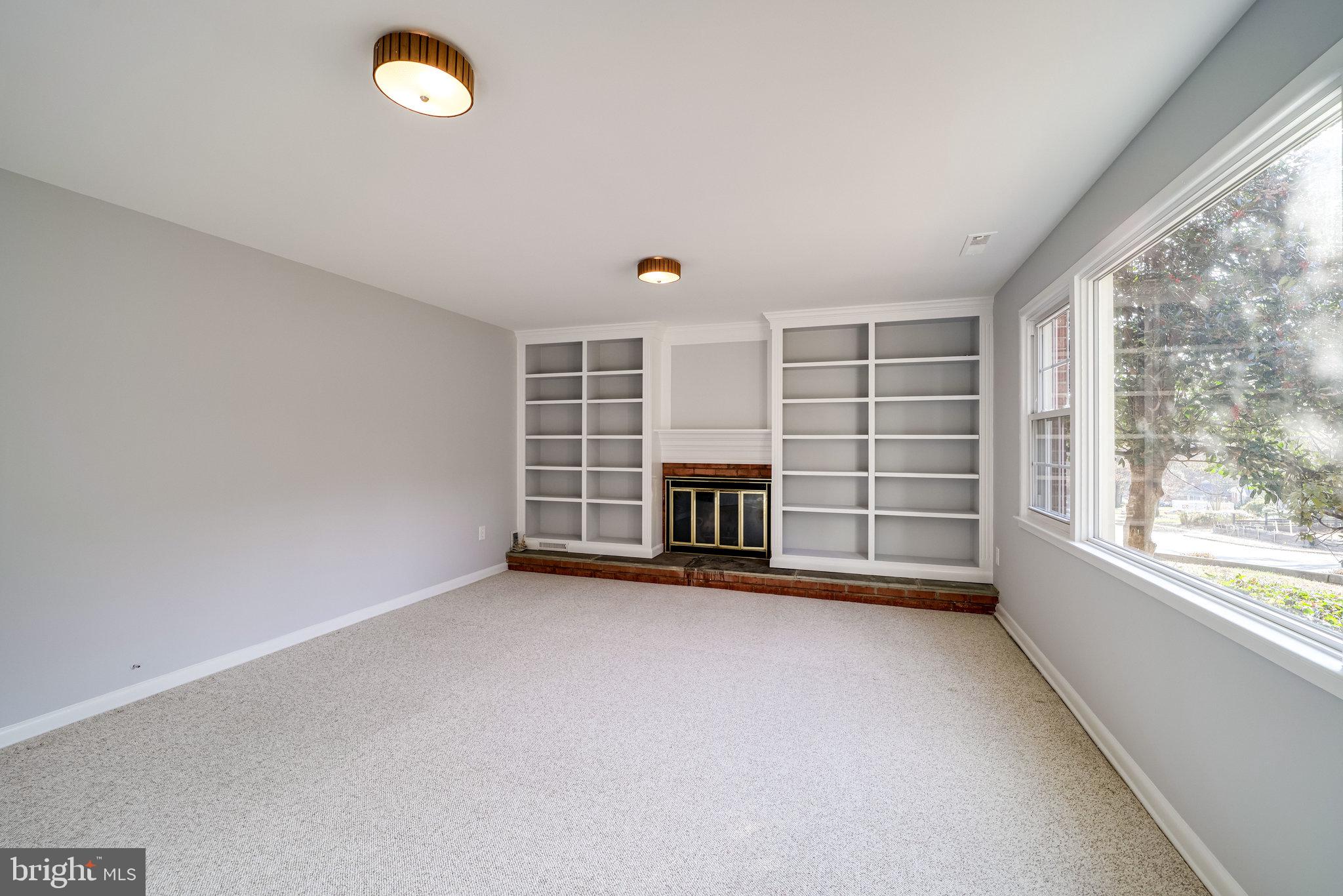 BELLEVUE FOREST - Residential Lease