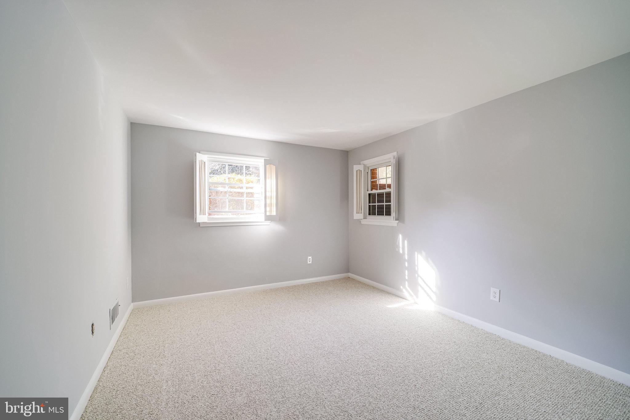 BELLEVUE FOREST - Residential Lease