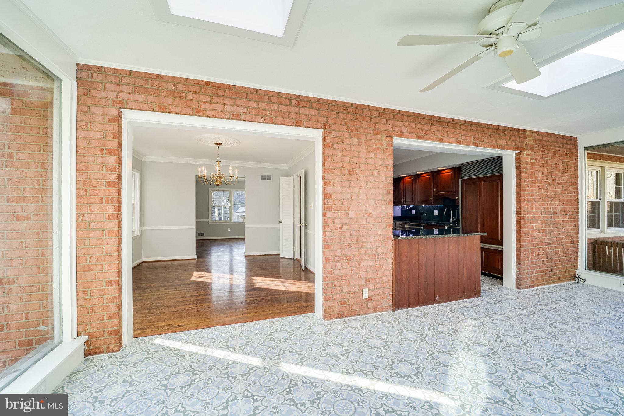 BELLEVUE FOREST - Residential Lease