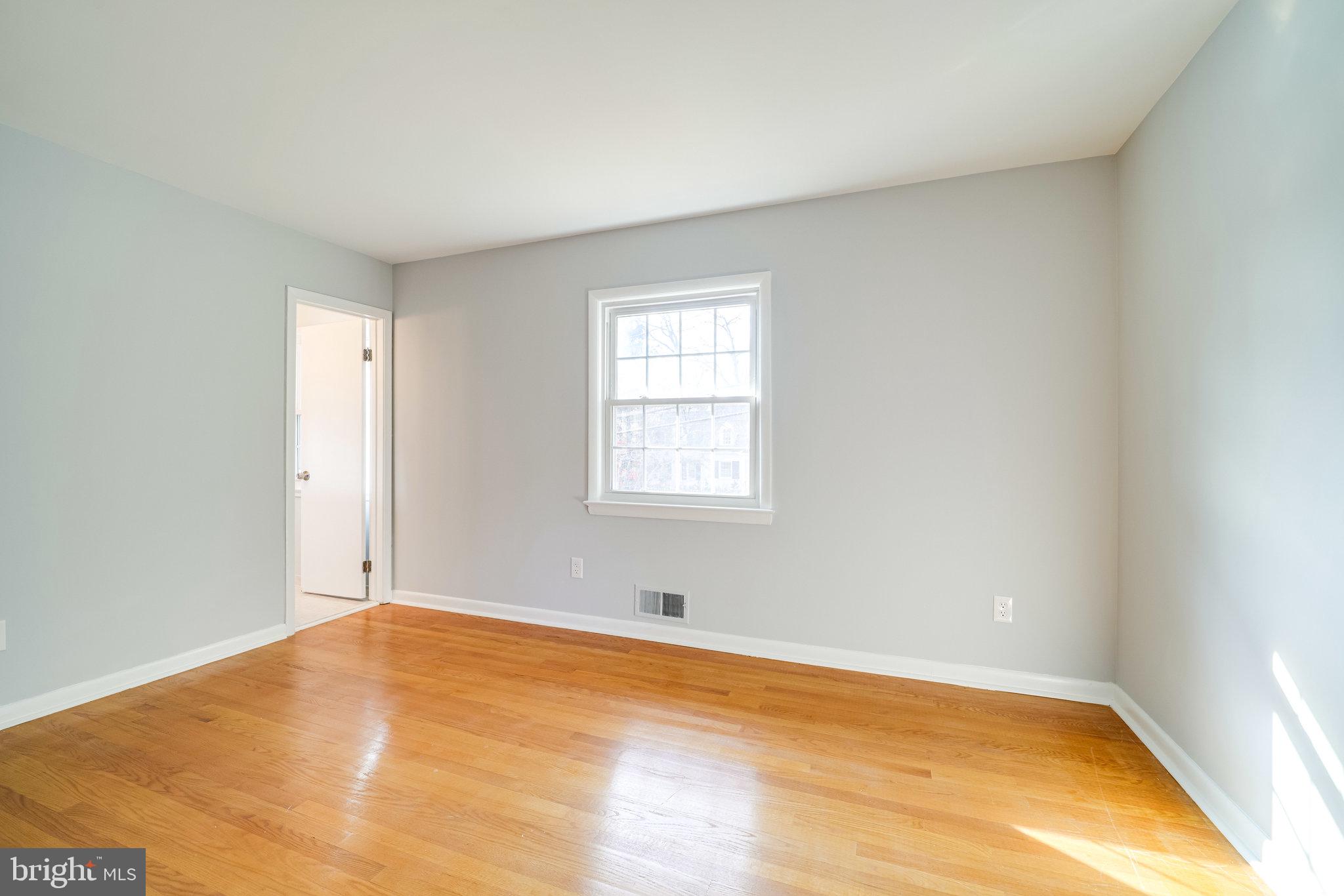 BELLEVUE FOREST - Residential Lease