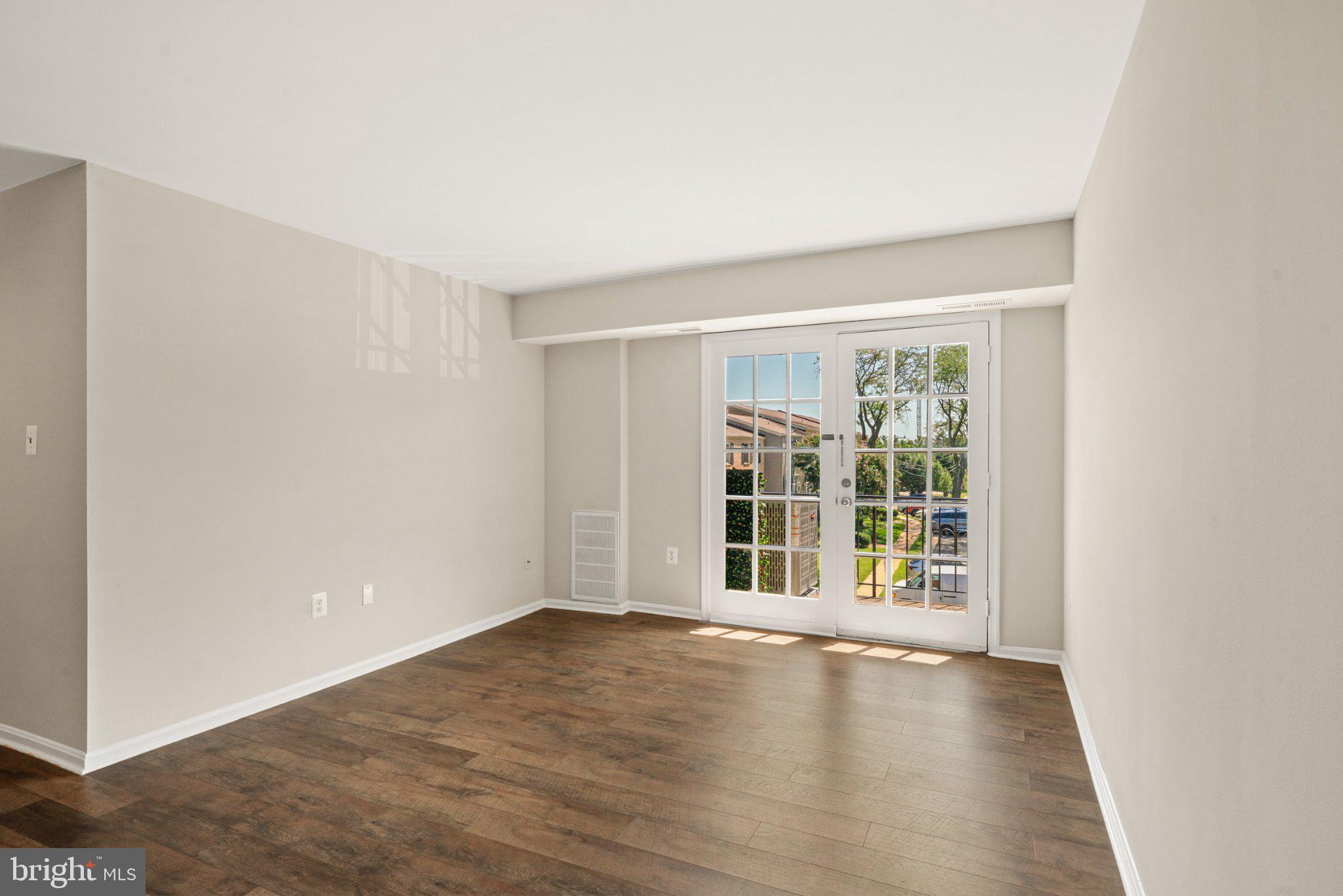 5915 MAYFLOWER COURT 304