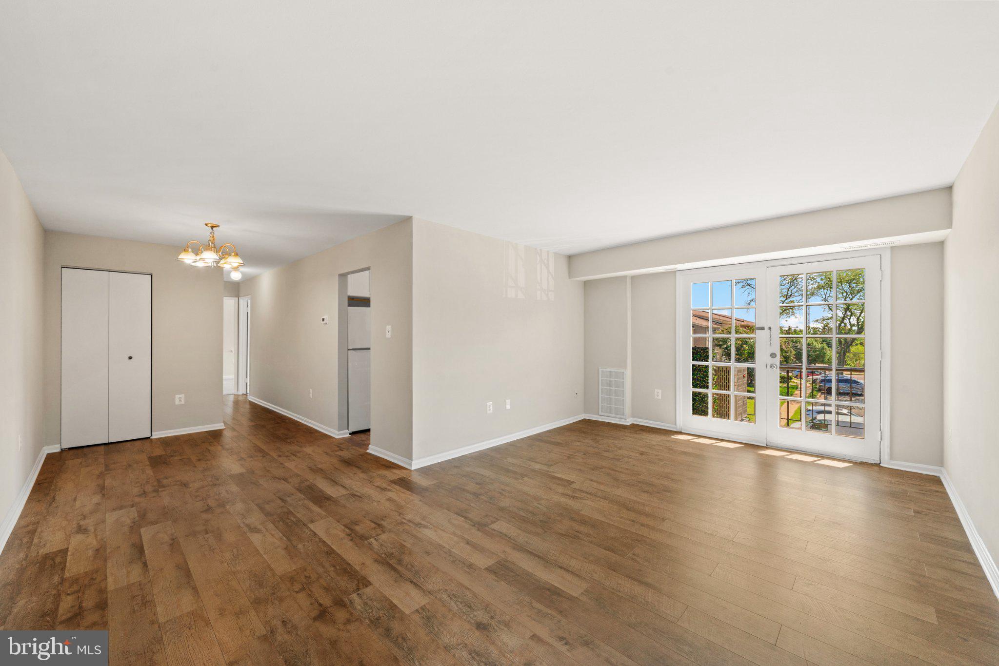 5915 MAYFLOWER COURT 304