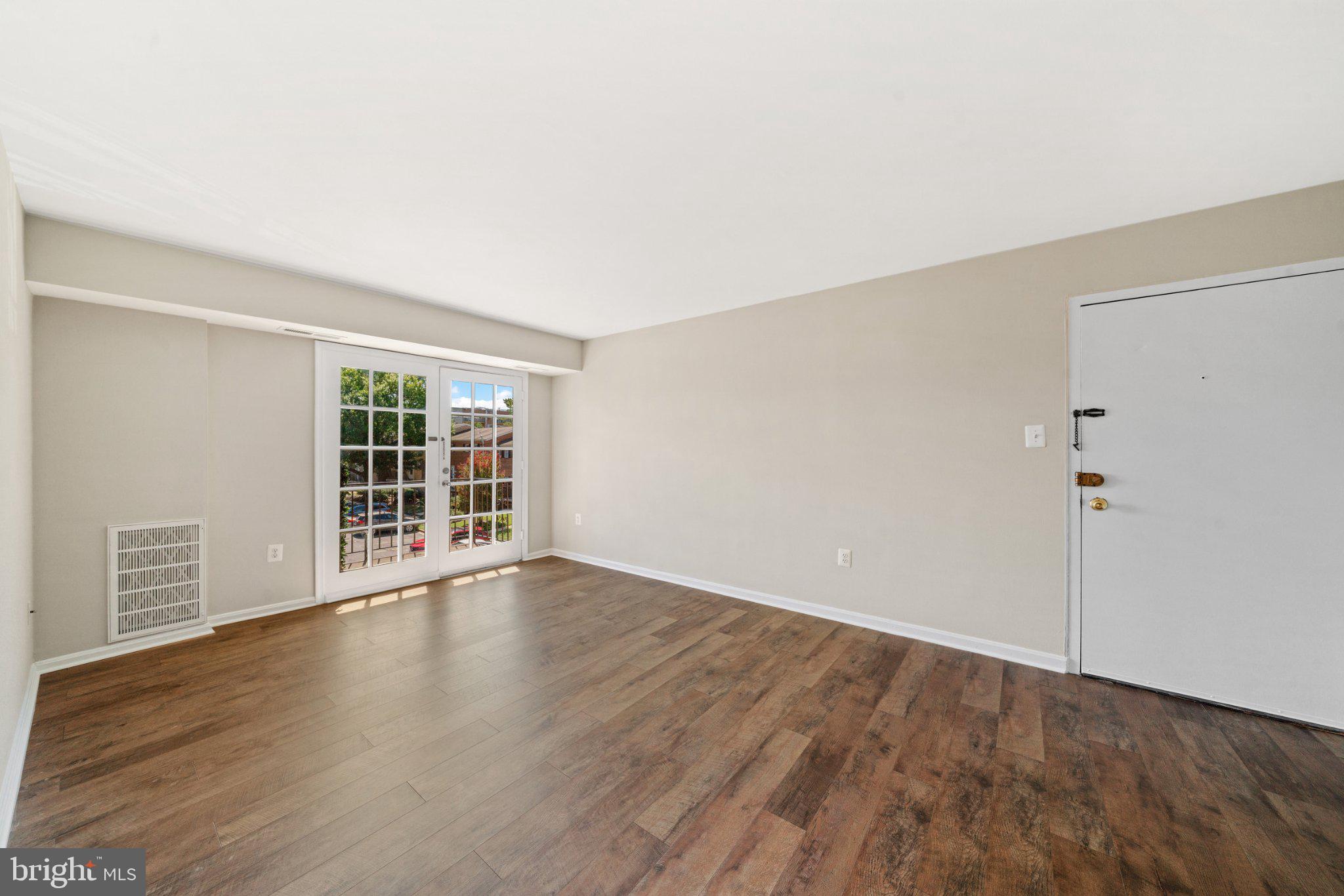 5915 MAYFLOWER COURT 304