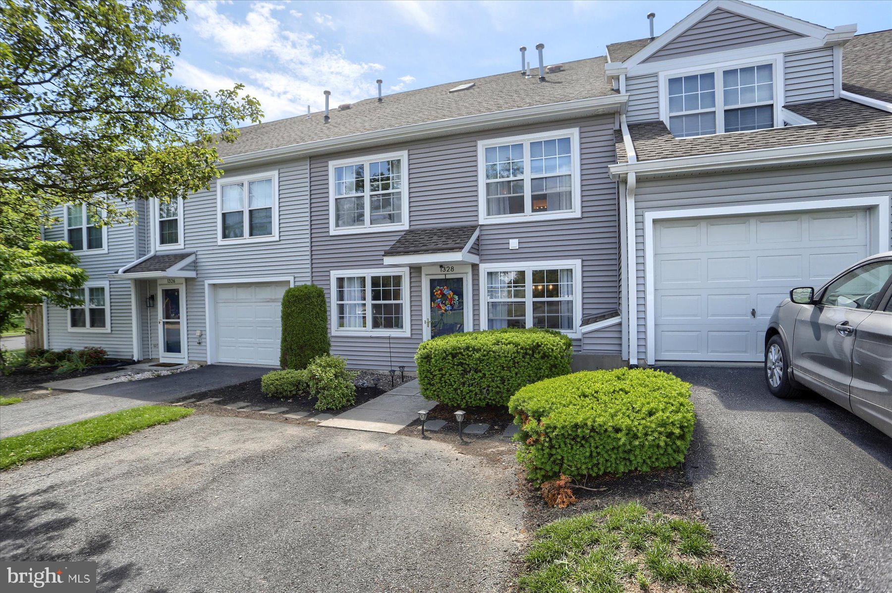 COURTYARDS OF CARLISLE - Residential